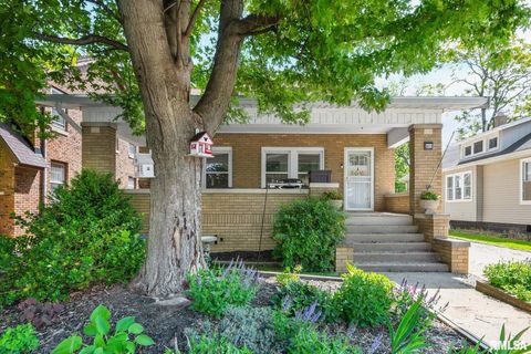 Homes For Sale - 2612 N Bigelow Street<br/> Peoria County, Peoria, IL 61604