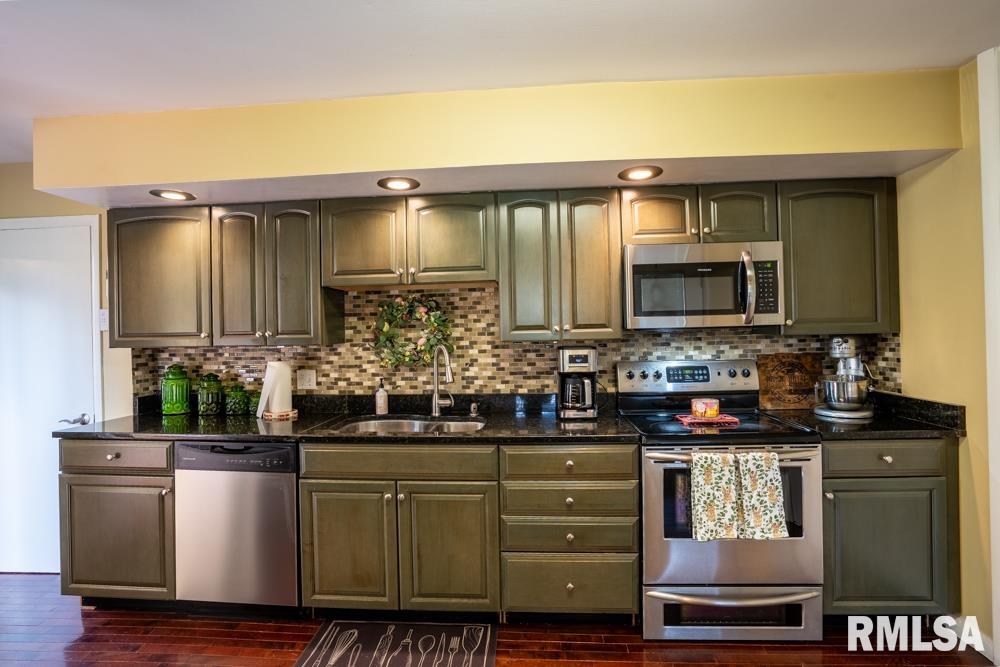 509 Forest Drive, Herrin, Illinois image 17