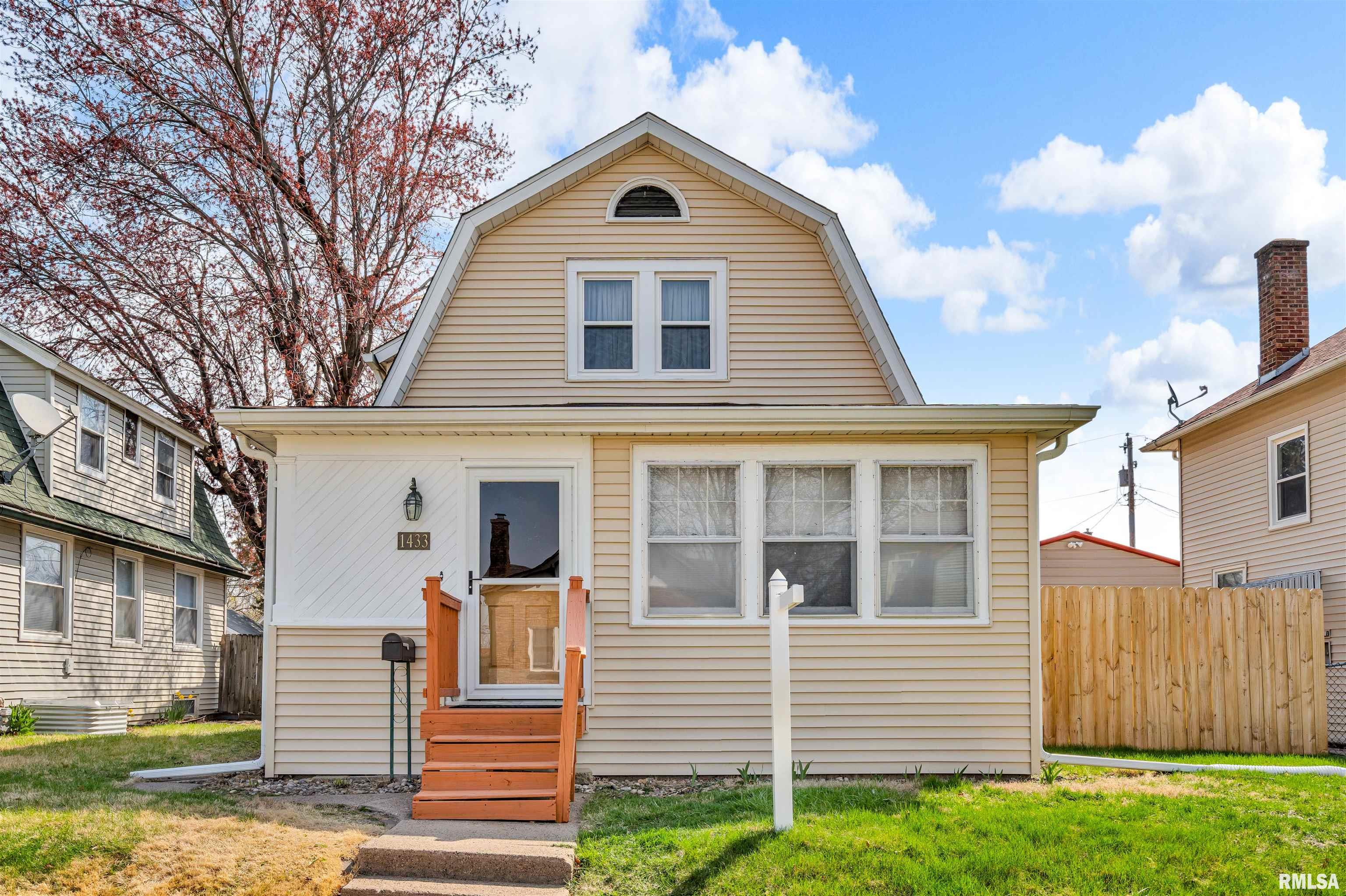 1433 40th Street, Rock Island, Illinois image 1