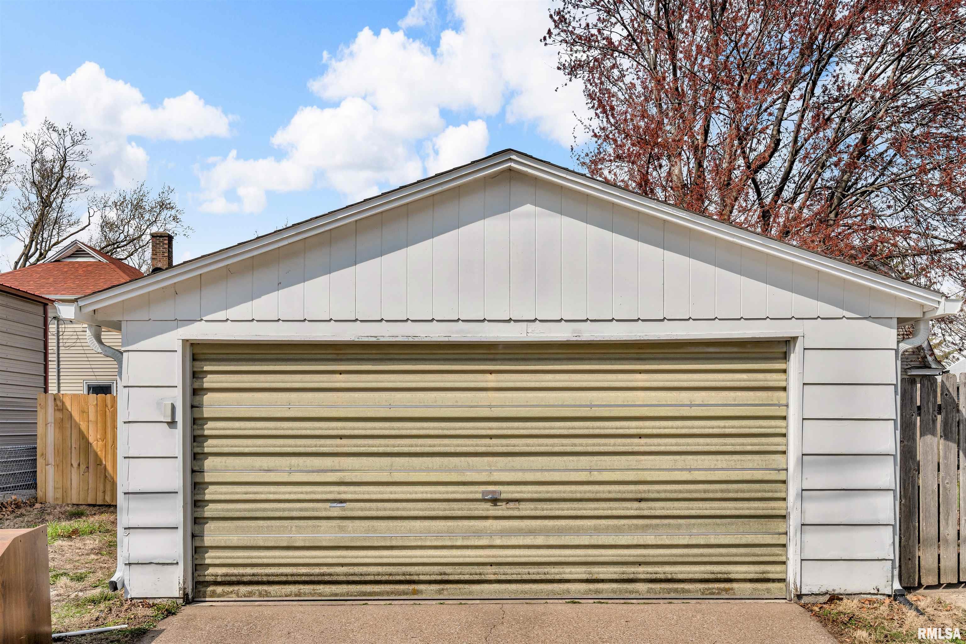 1433 40th Street, Rock Island, Illinois image 6