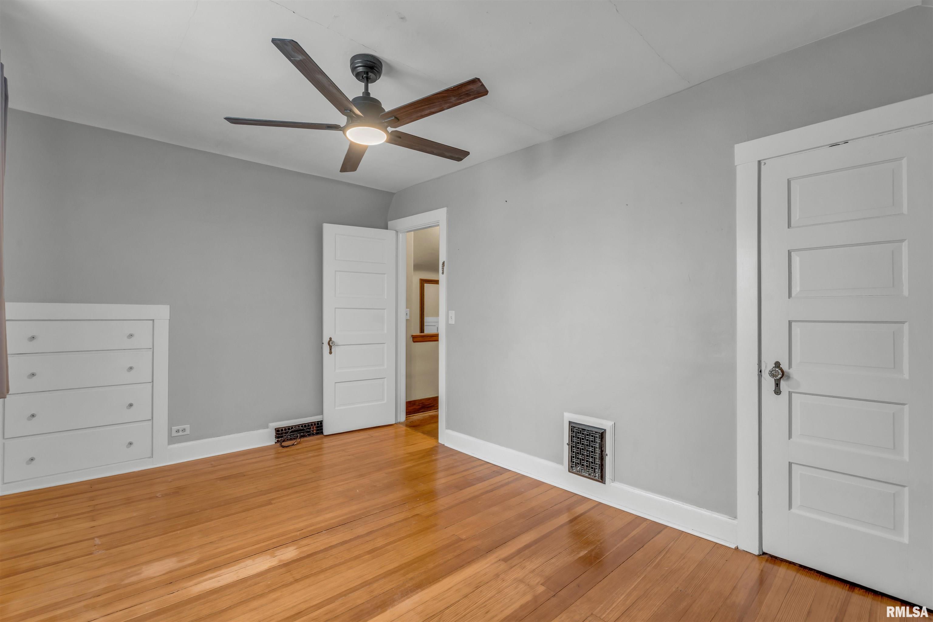 1433 40th Street, Rock Island, Illinois image 18