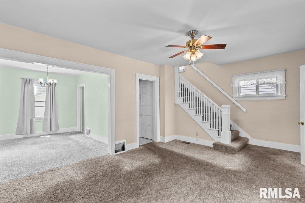 546 21st Avenue, Moline, Illinois image 9