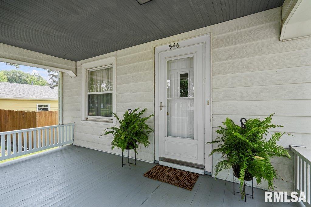 546 21st Avenue, Moline, Illinois image 5