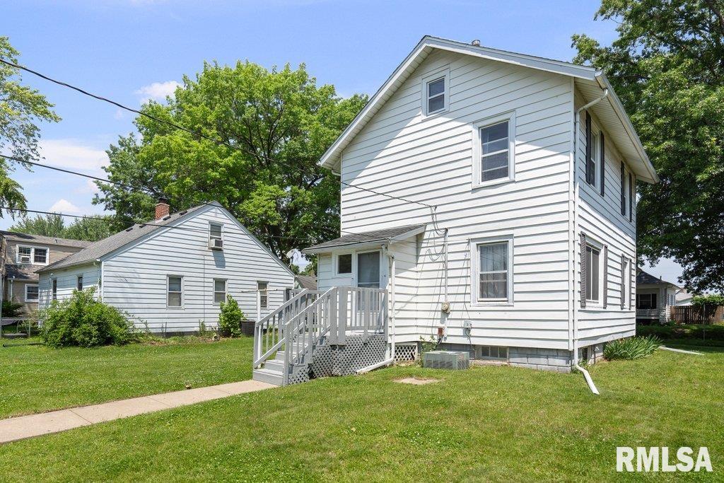 546 21st Avenue, Moline, Illinois image 25