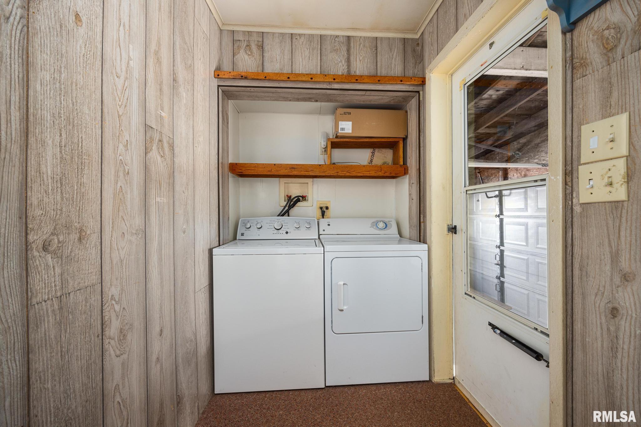 105 S Spruce Street, Delavan, Illinois image 12