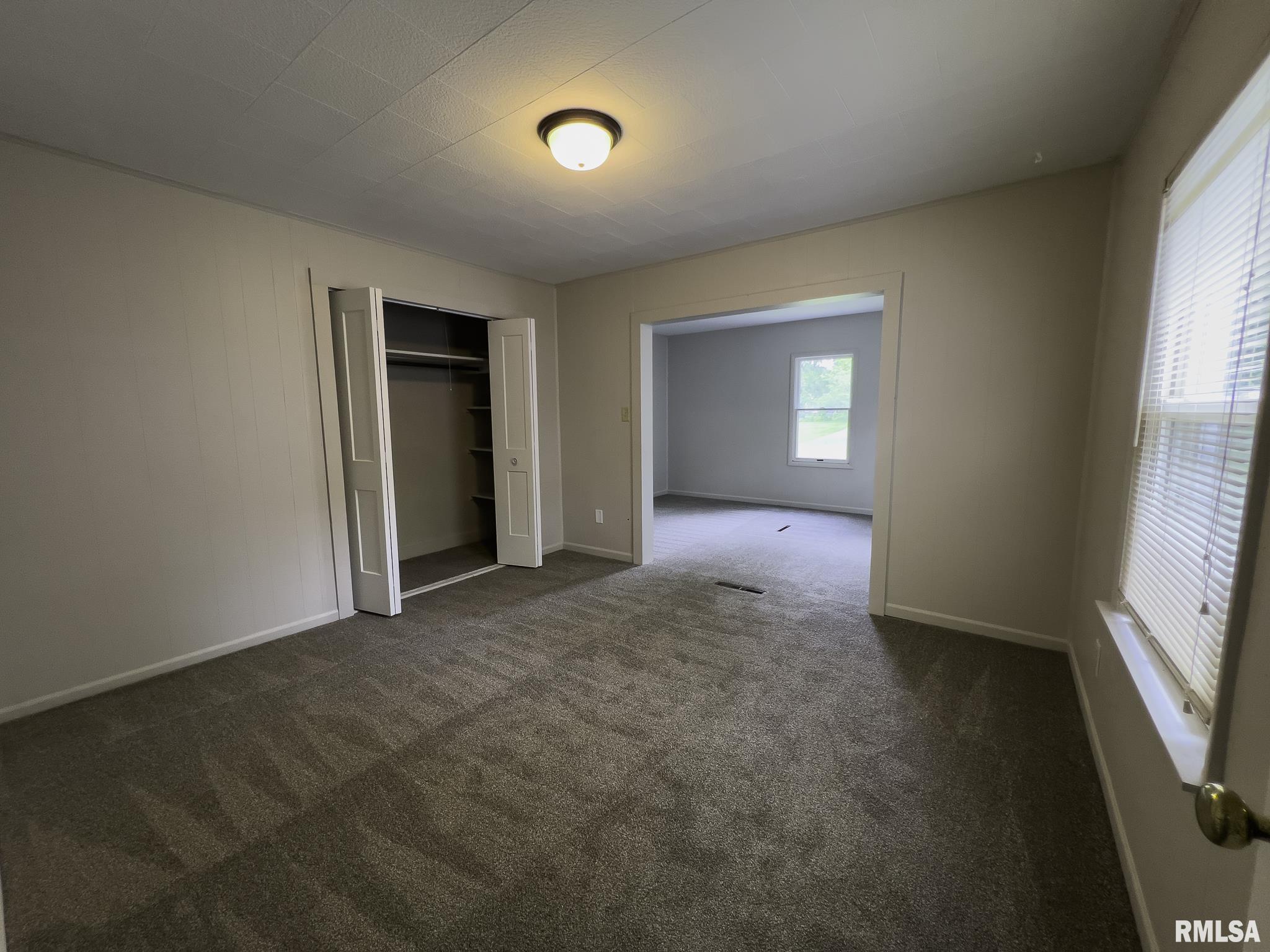 202 Stahl Avenue, Washington, Illinois image 13