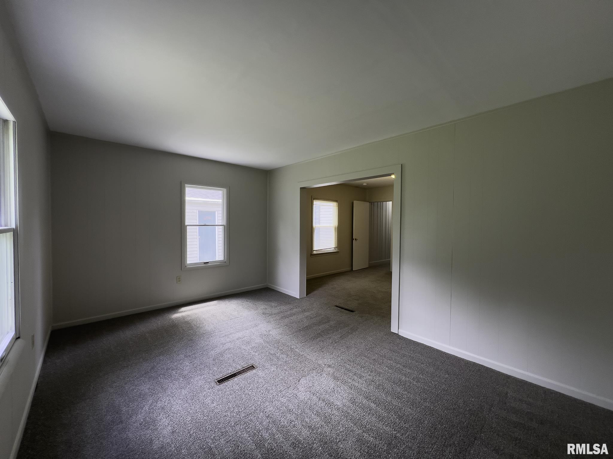 202 Stahl Avenue, Washington, Illinois image 14
