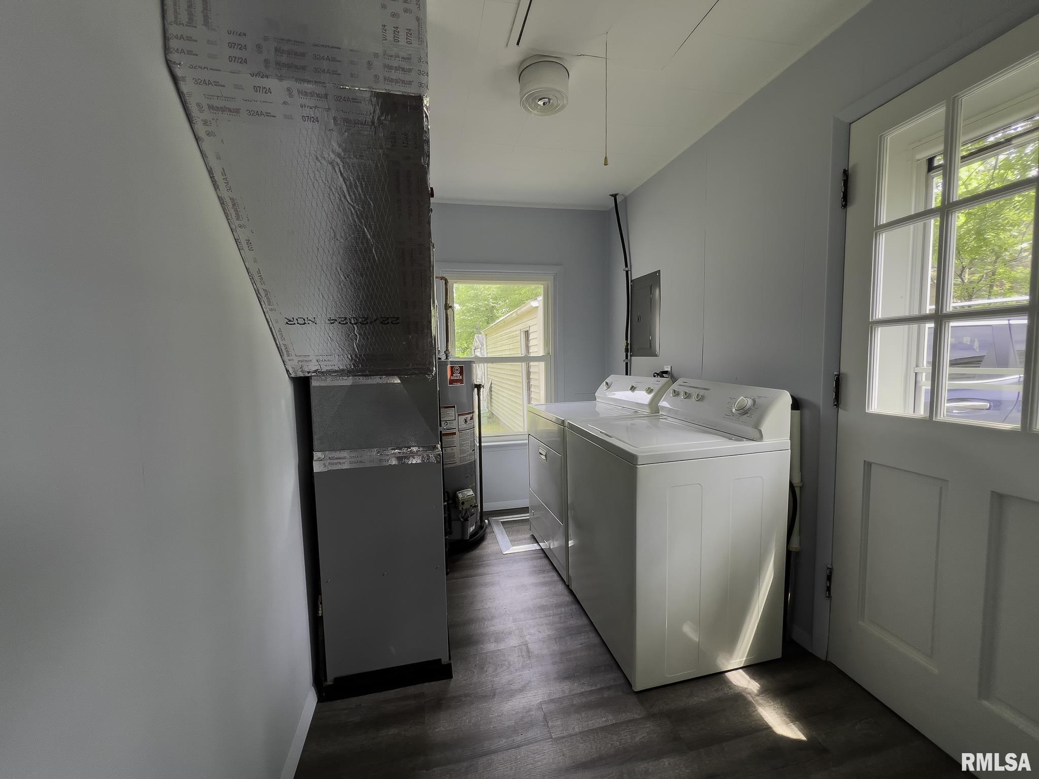 202 Stahl Avenue, Washington, Illinois image 20