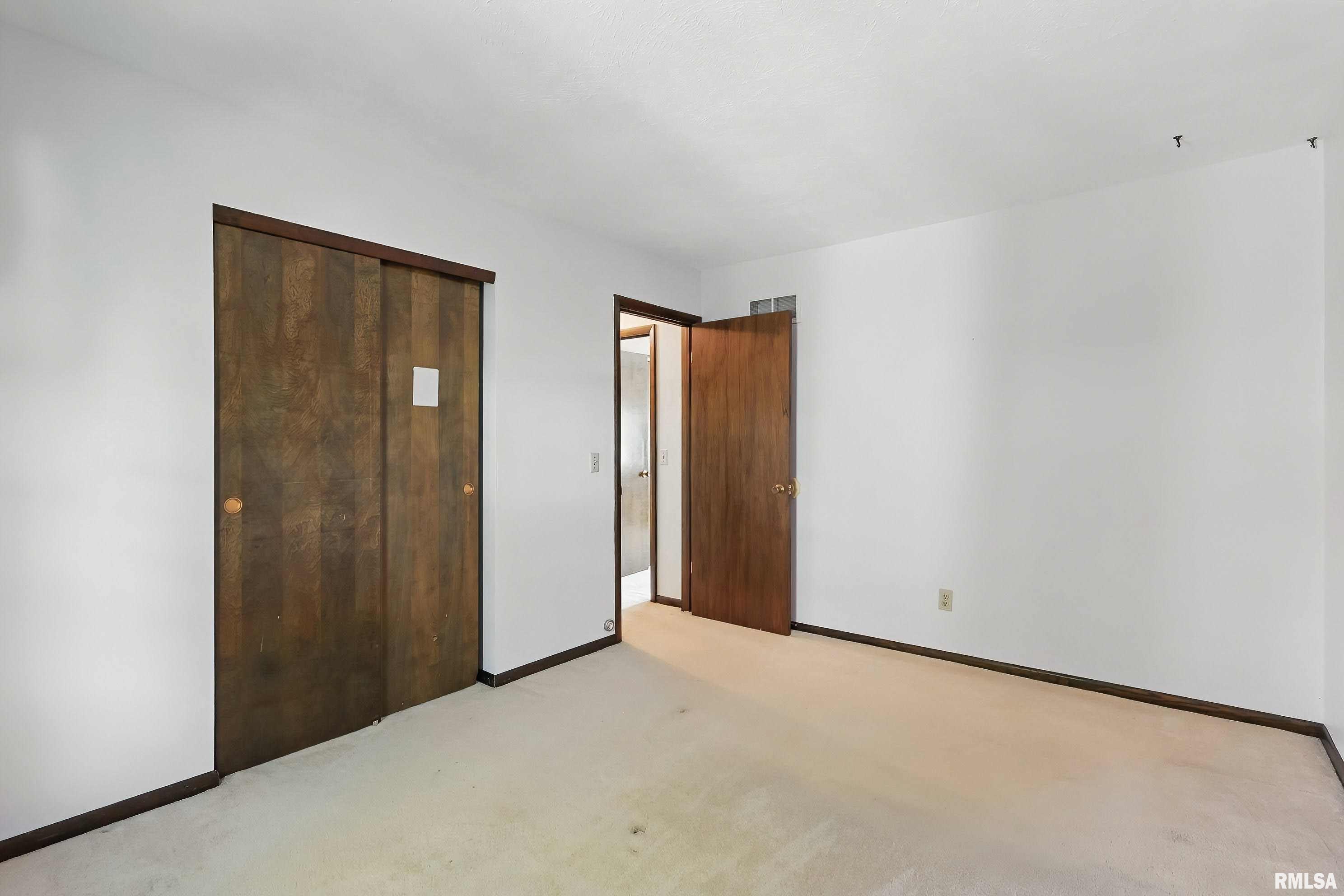 3845 Norwich Court, Bettendorf, Iowa image 20