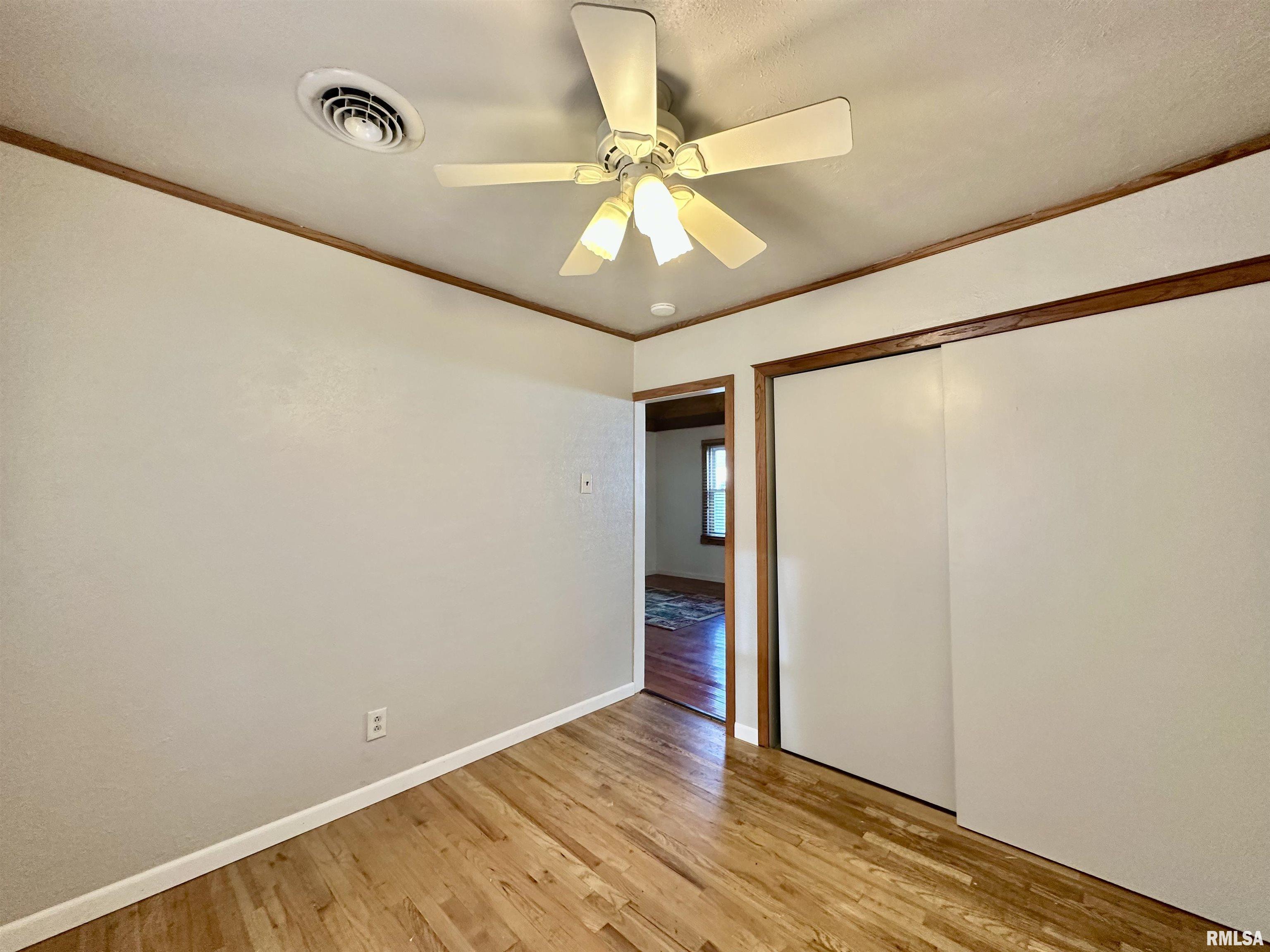 316 Zessin Street, Creve Coeur, Illinois image 19