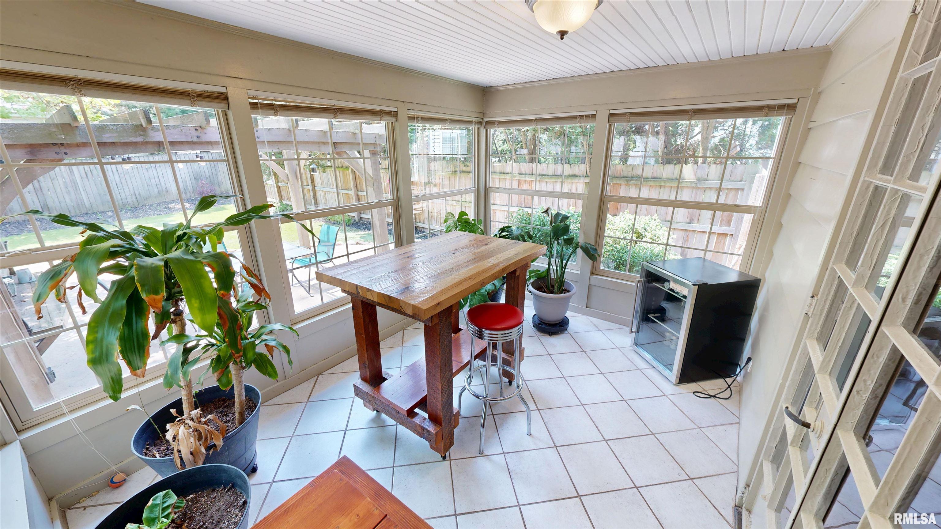 408 W Richwoods Boulevard, Peoria, Illinois image 26