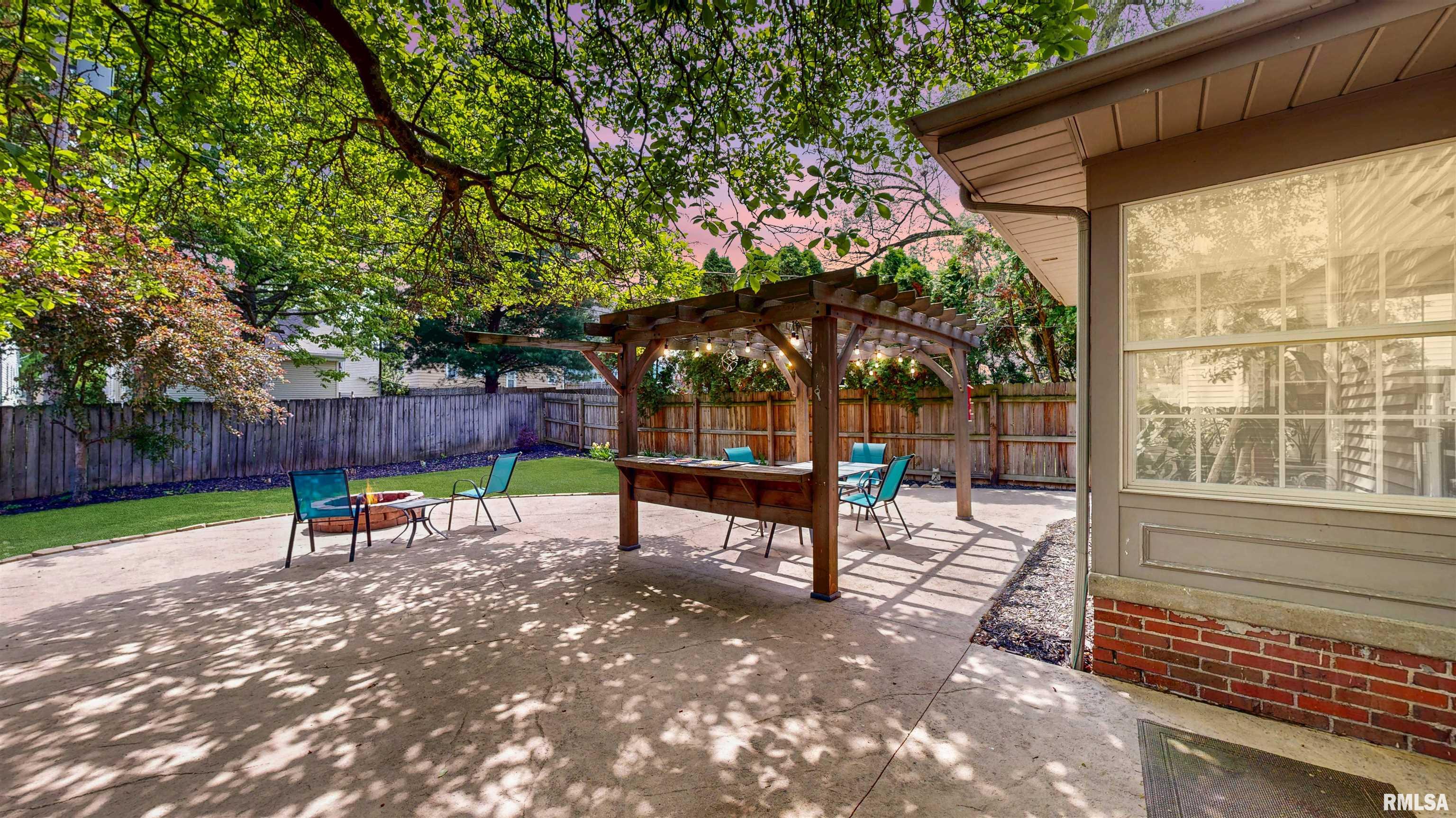 408 W Richwoods Boulevard, Peoria, Illinois image 3