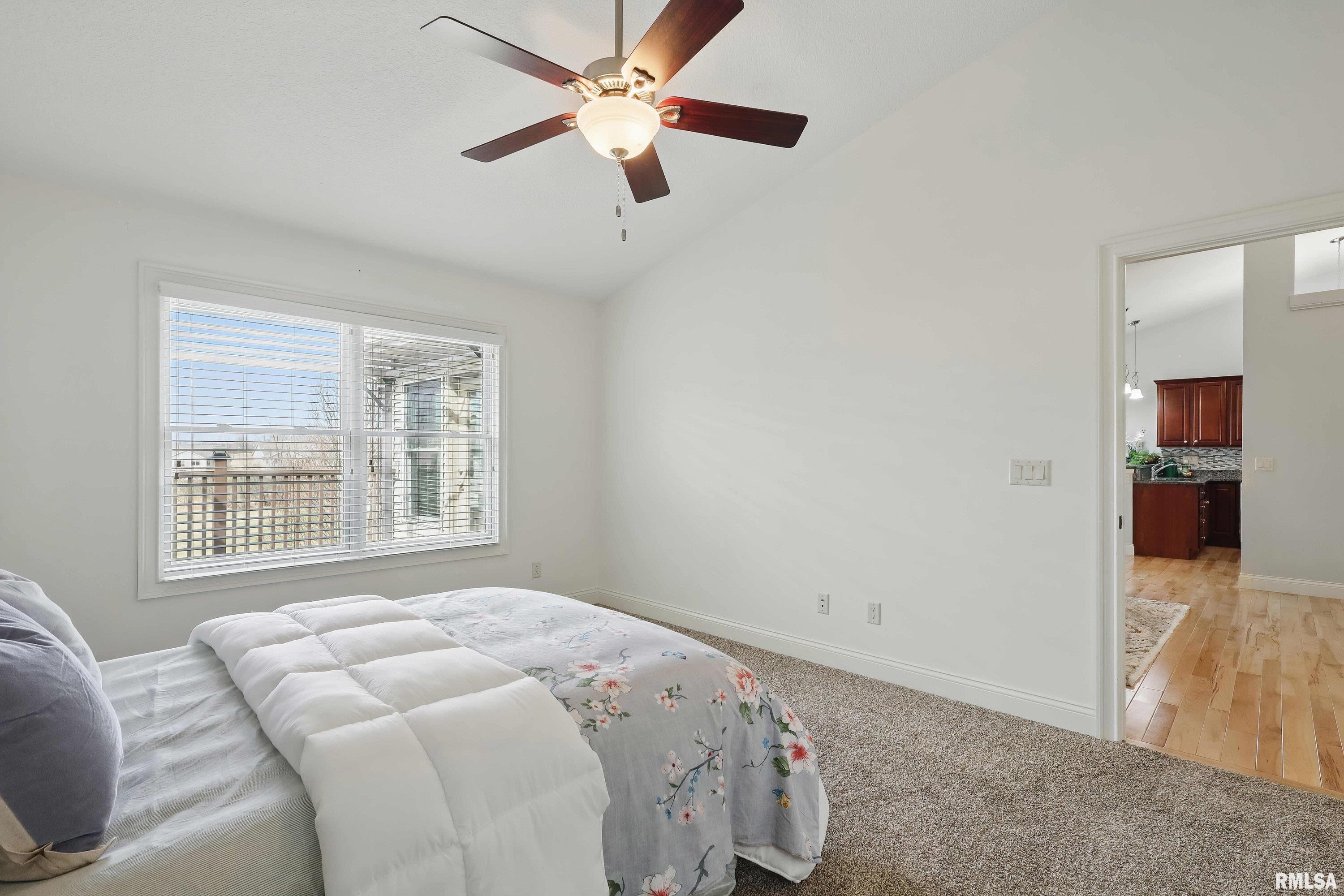 5588 Cavan Crossing, Bettendorf, Iowa image 26