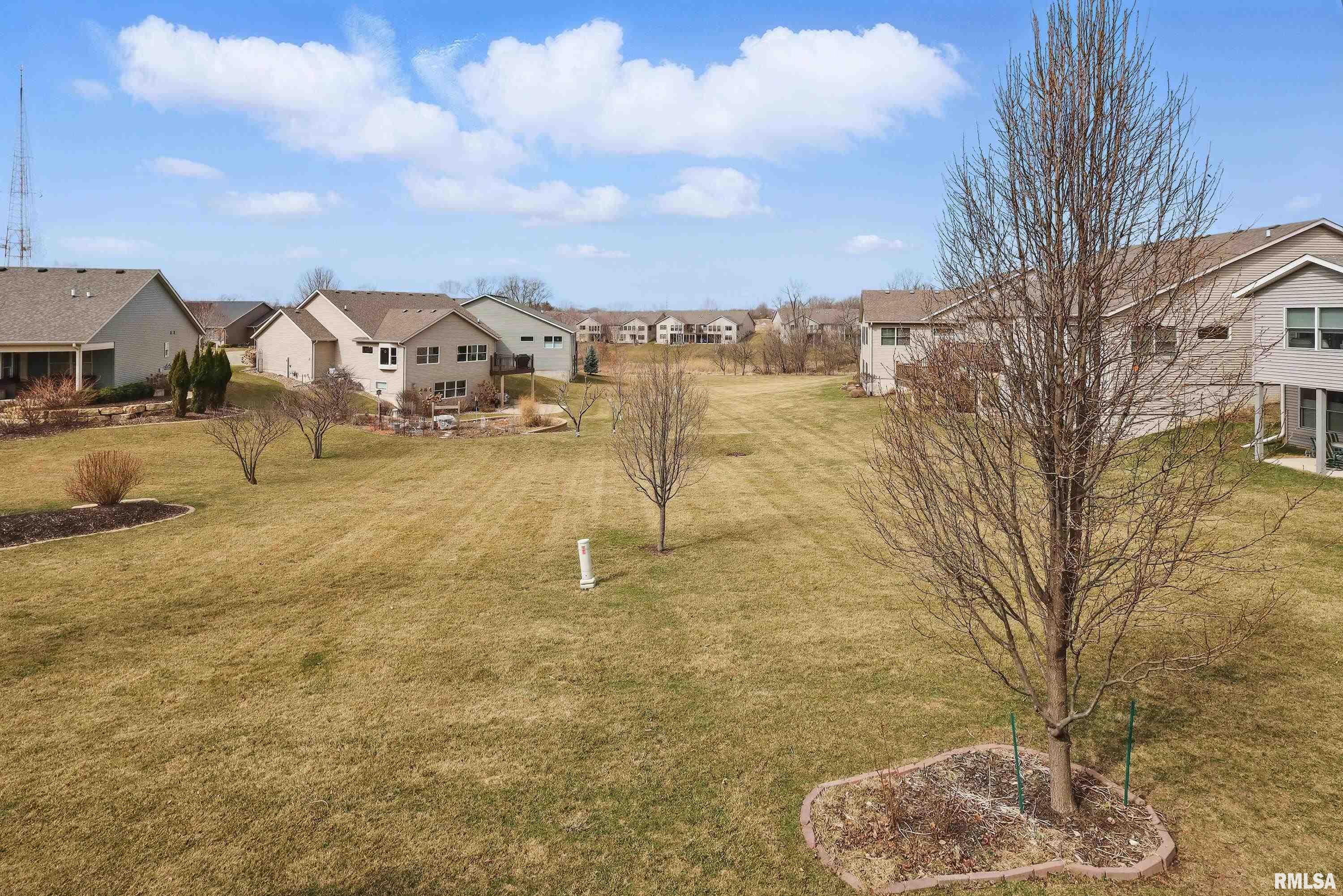 5588 Cavan Crossing, Bettendorf, Iowa image 22