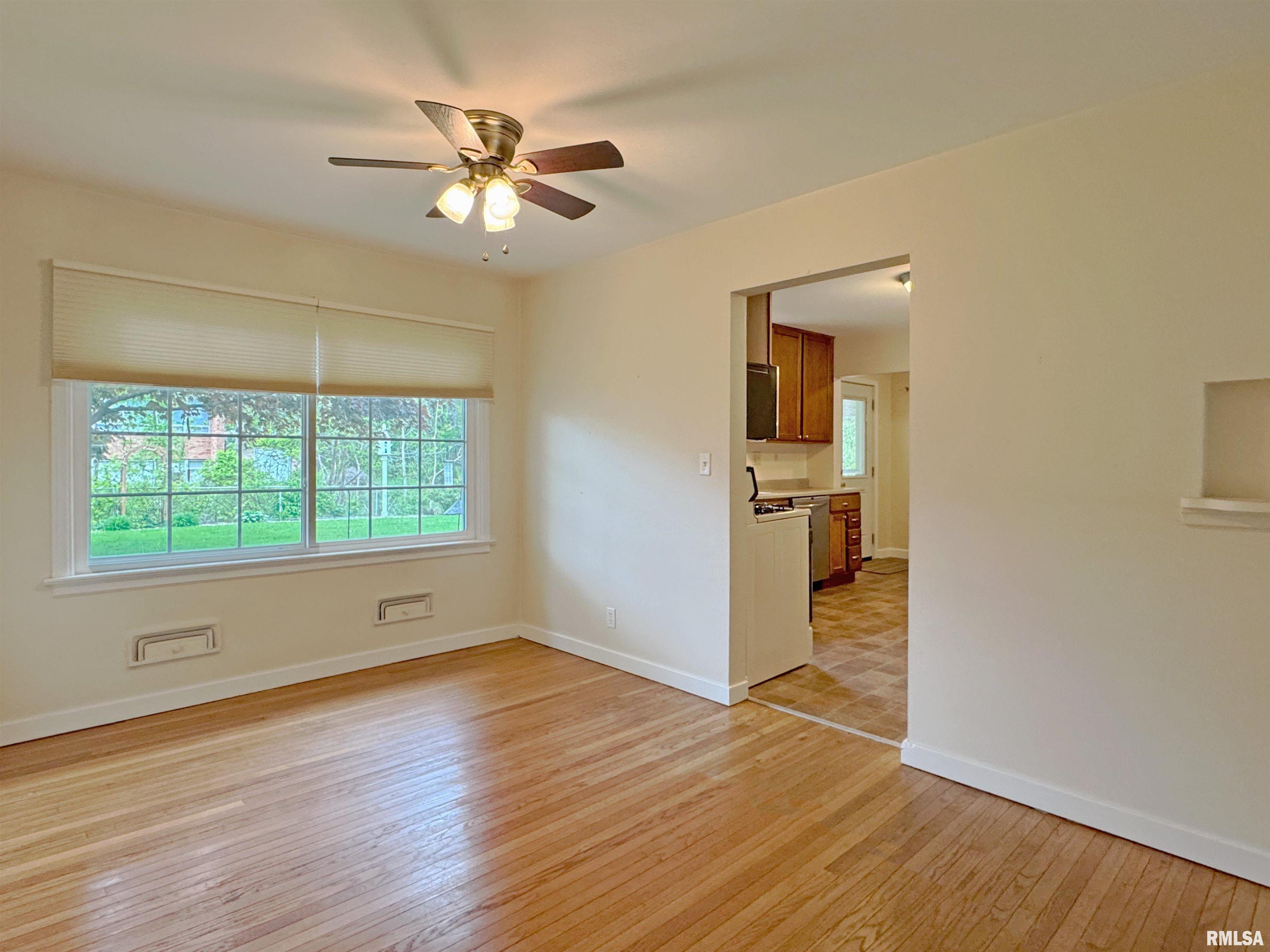 417 W Florence Avenue, Peoria, Illinois image 9