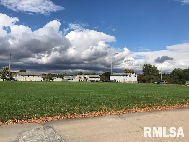 Pollock Drive, Macomb, Illinois image 2