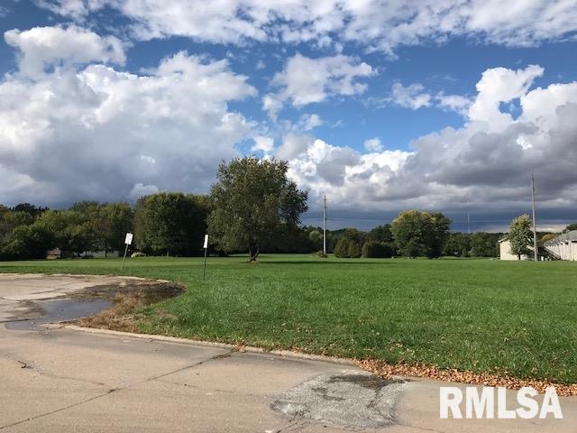 Pollock Drive, Macomb, Illinois image 1