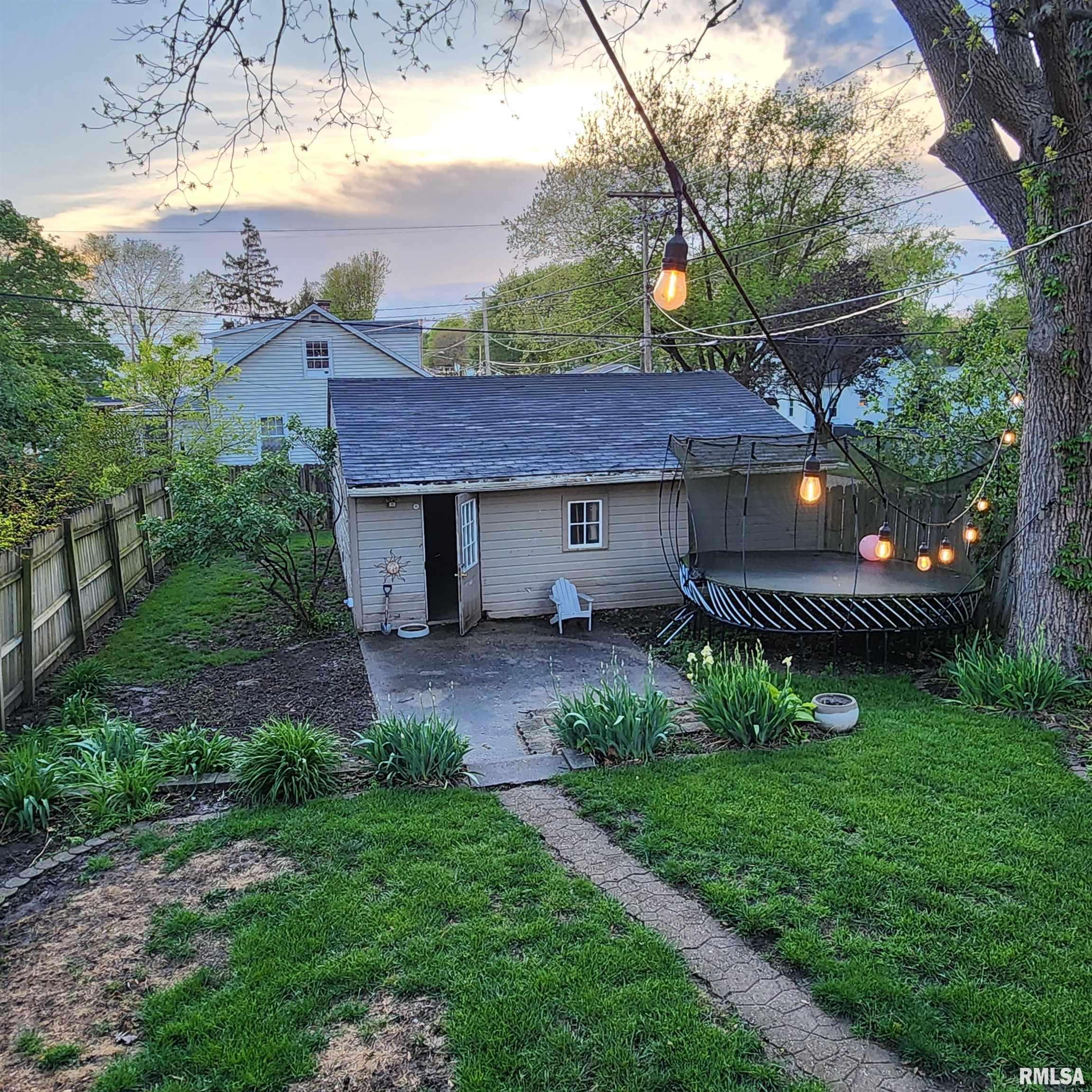 129 Oglesby Avenue, Lincoln, Illinois image 36
