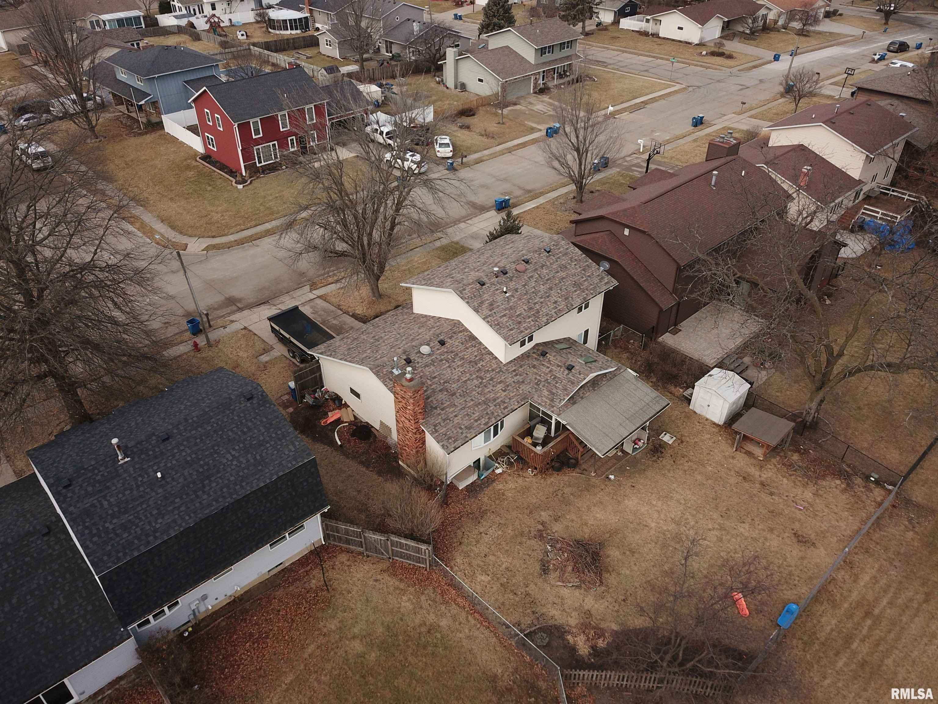 513 S 7th Street, Eldridge, Iowa image 3