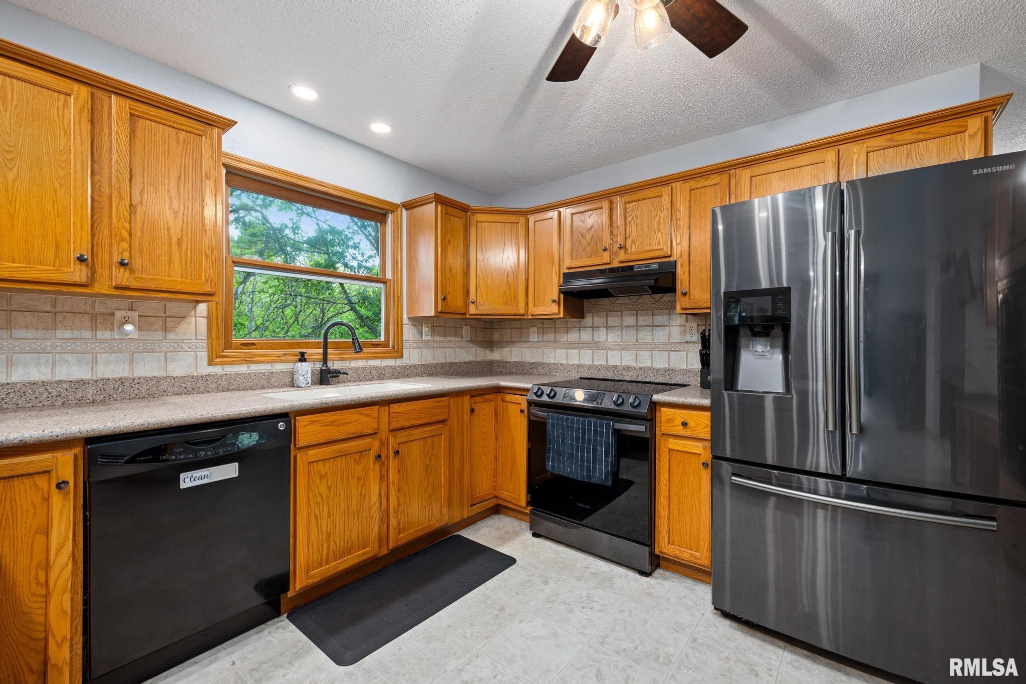 307 Brandy Drive, Mackinaw, Illinois image 17