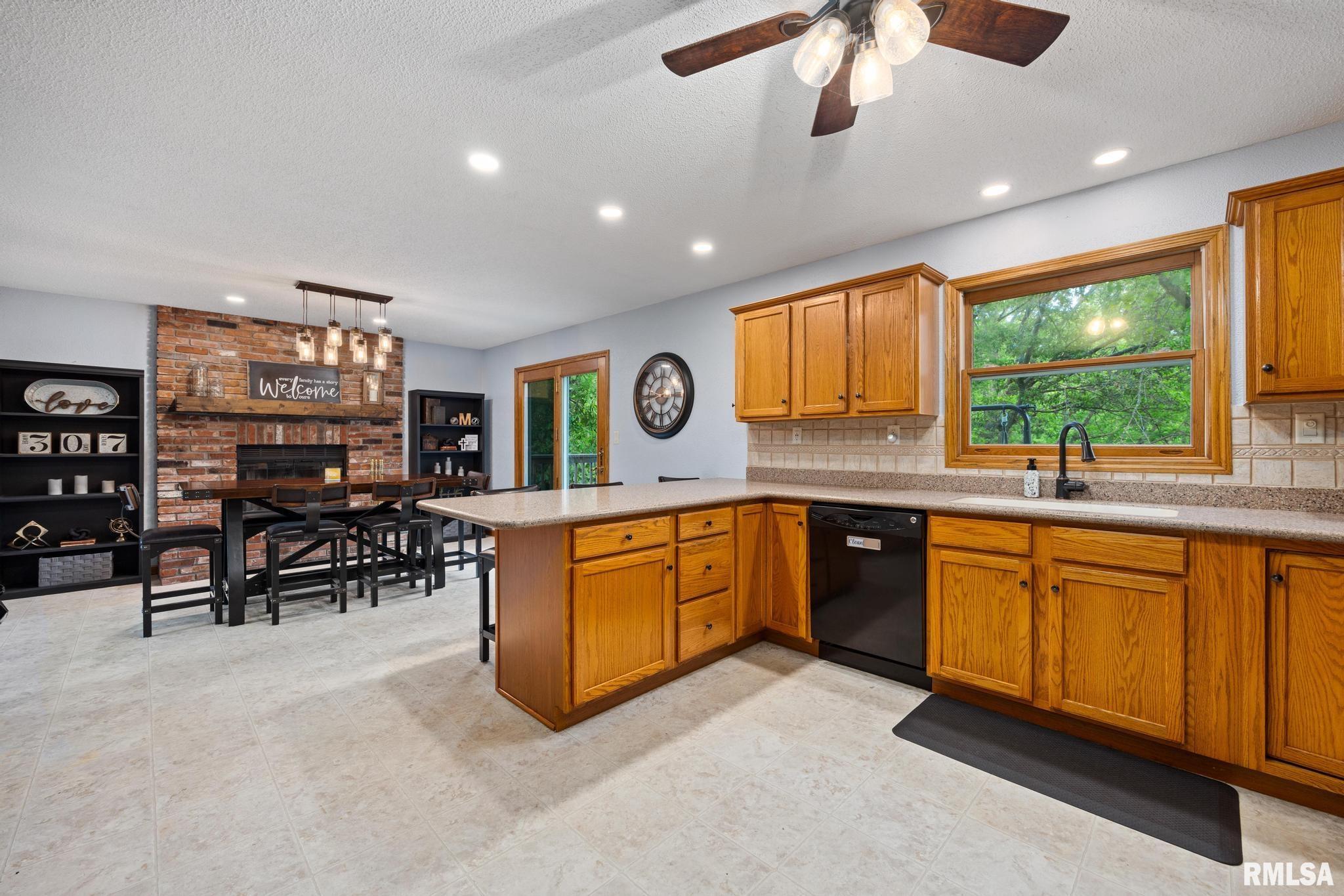 307 Brandy Drive, Mackinaw, Illinois image 15