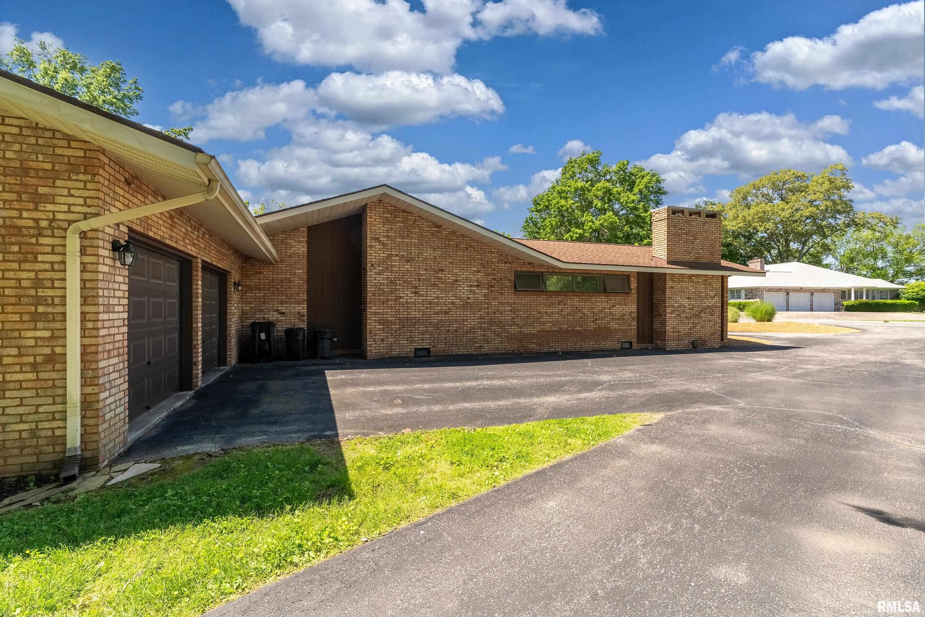415 E Reichert Drive, Marion, Illinois image 49