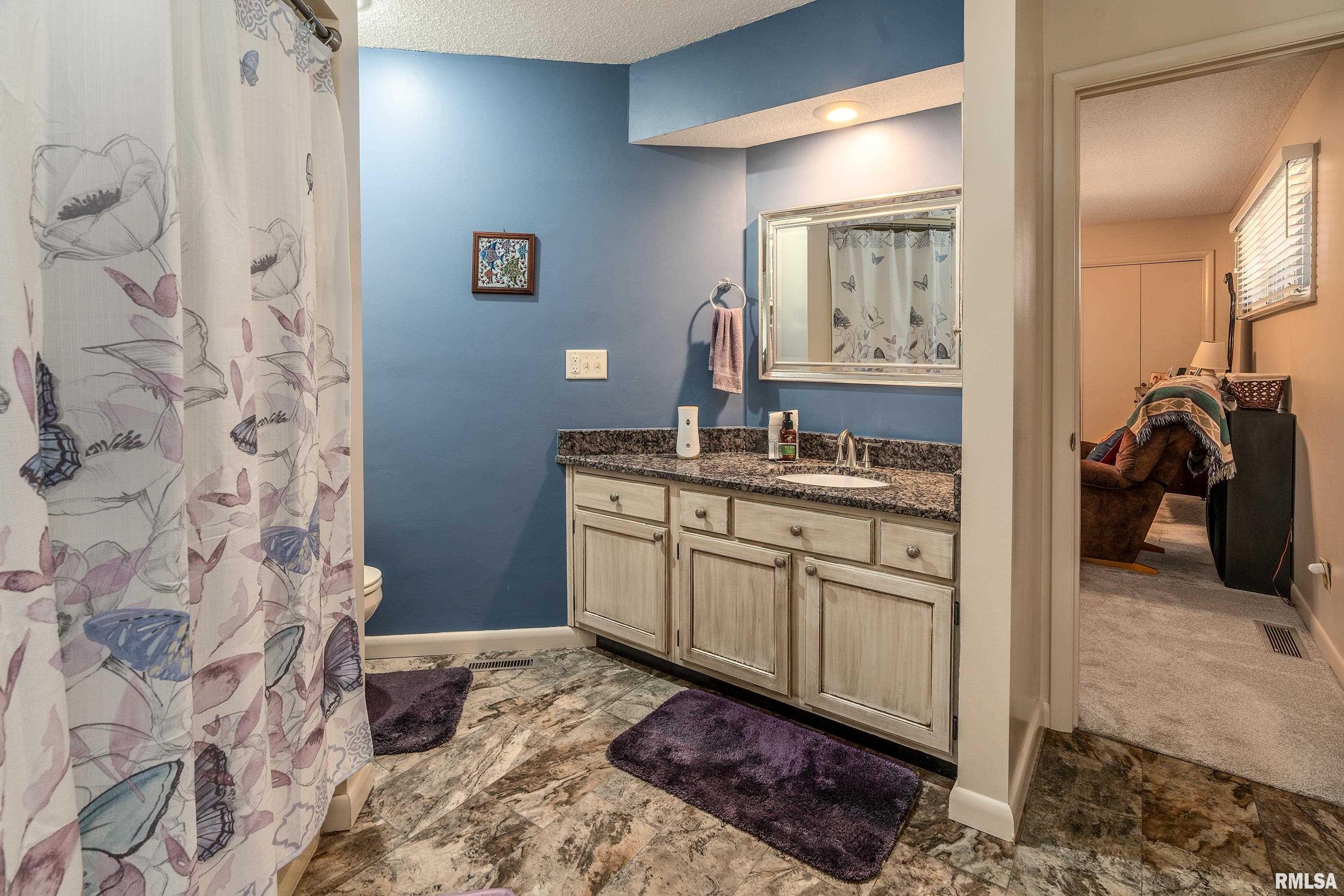 415 E Reichert Drive, Marion, Illinois image 29