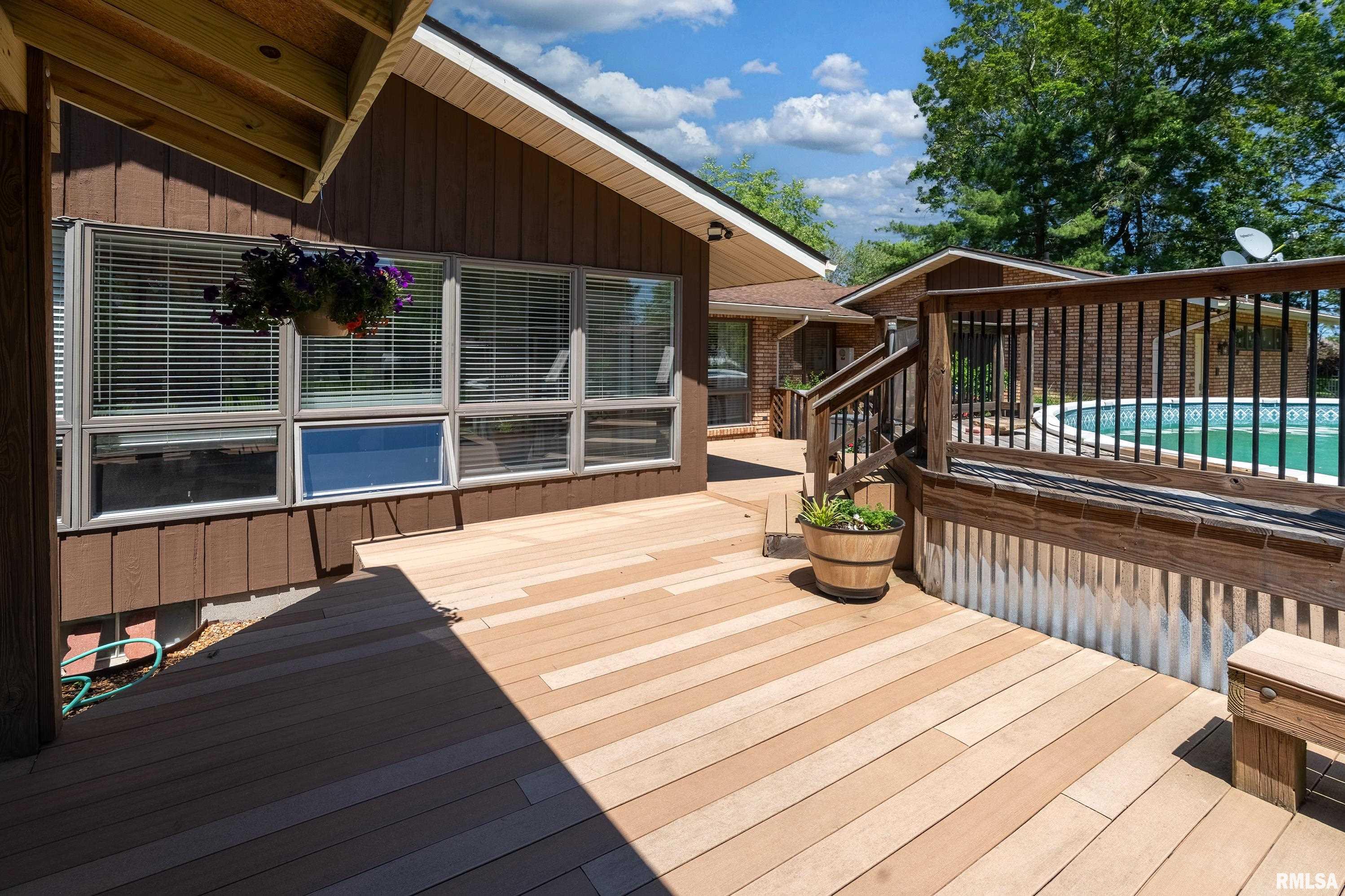 415 E Reichert Drive, Marion, Illinois image 41
