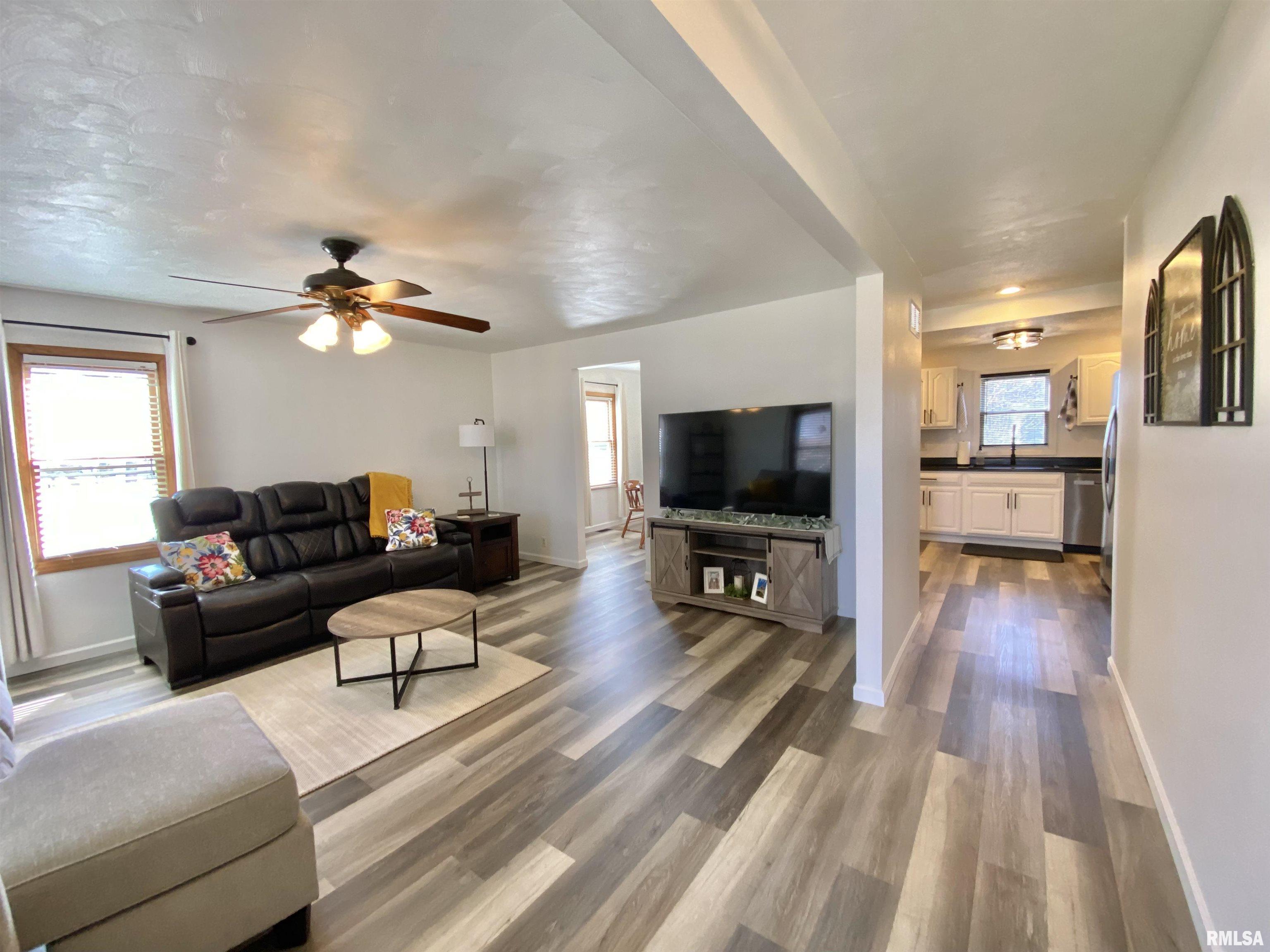 14444 Grandview Drive, Manito, Illinois image 17