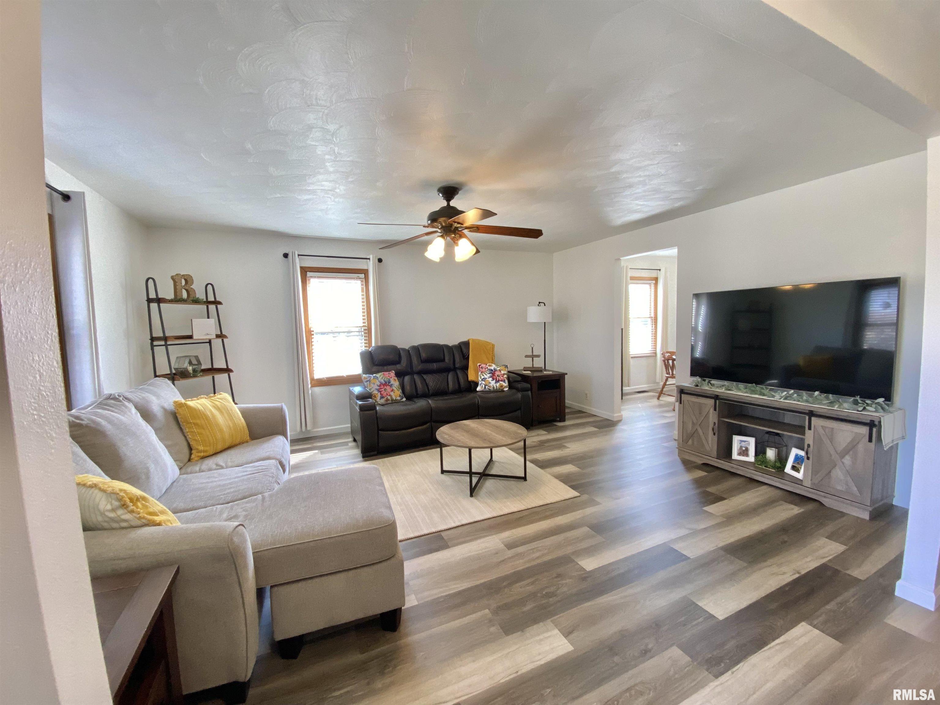 14444 Grandview Drive, Manito, Illinois image 16