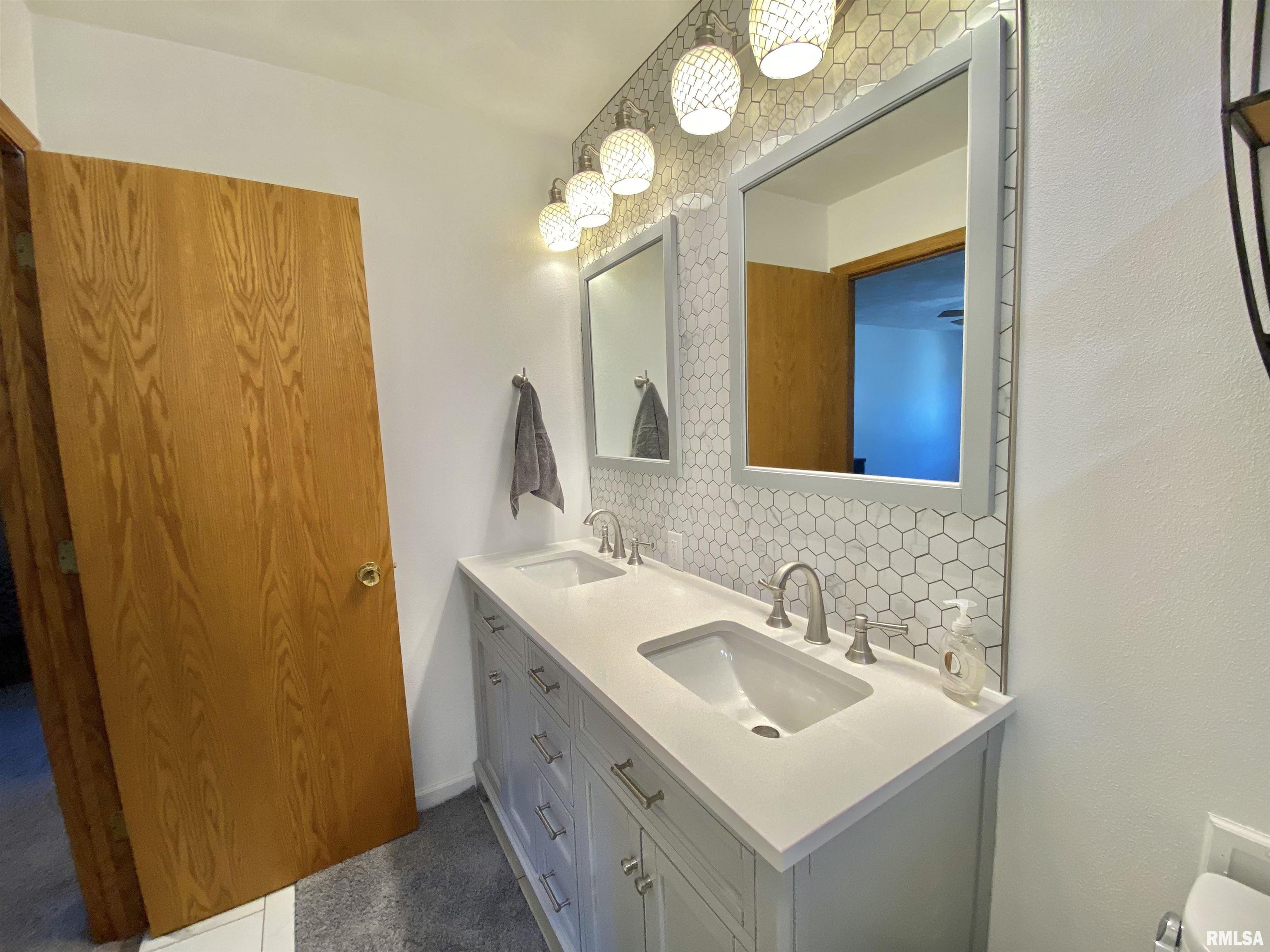 14444 Grandview Drive, Manito, Illinois image 39