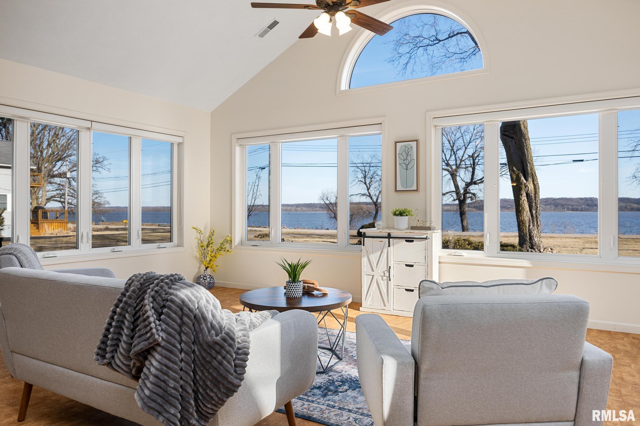 13705 N River Beach Drive, Chillicothe, Illinois image 4