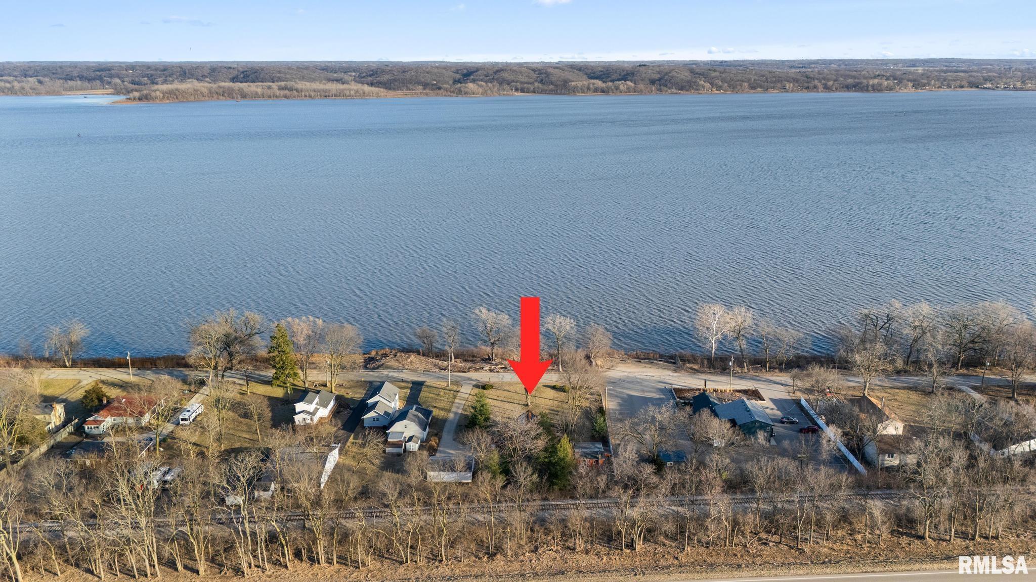13705 N River Beach Drive, Chillicothe, Illinois image 2