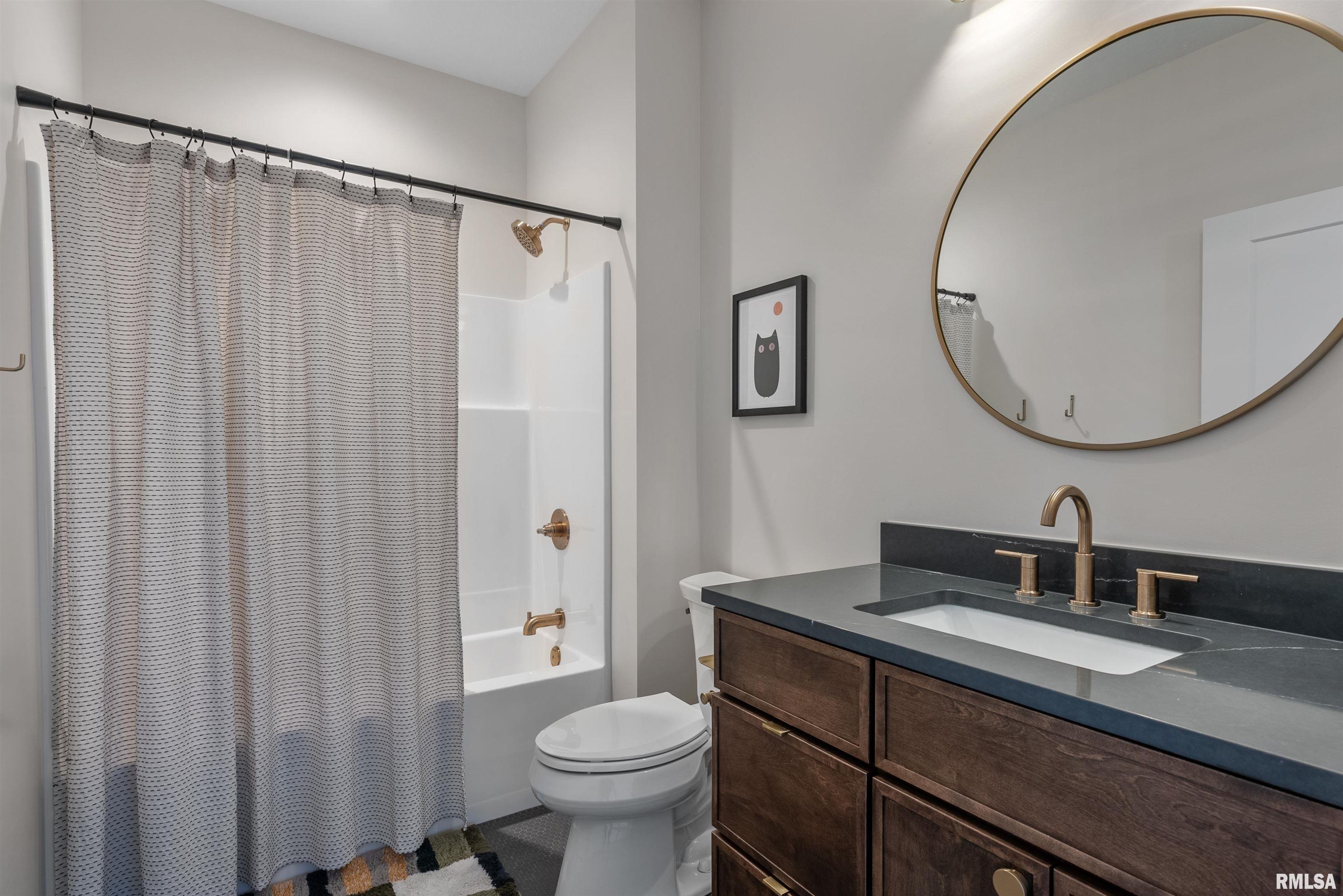 24024 185th Street, Bettendorf, Iowa image 30