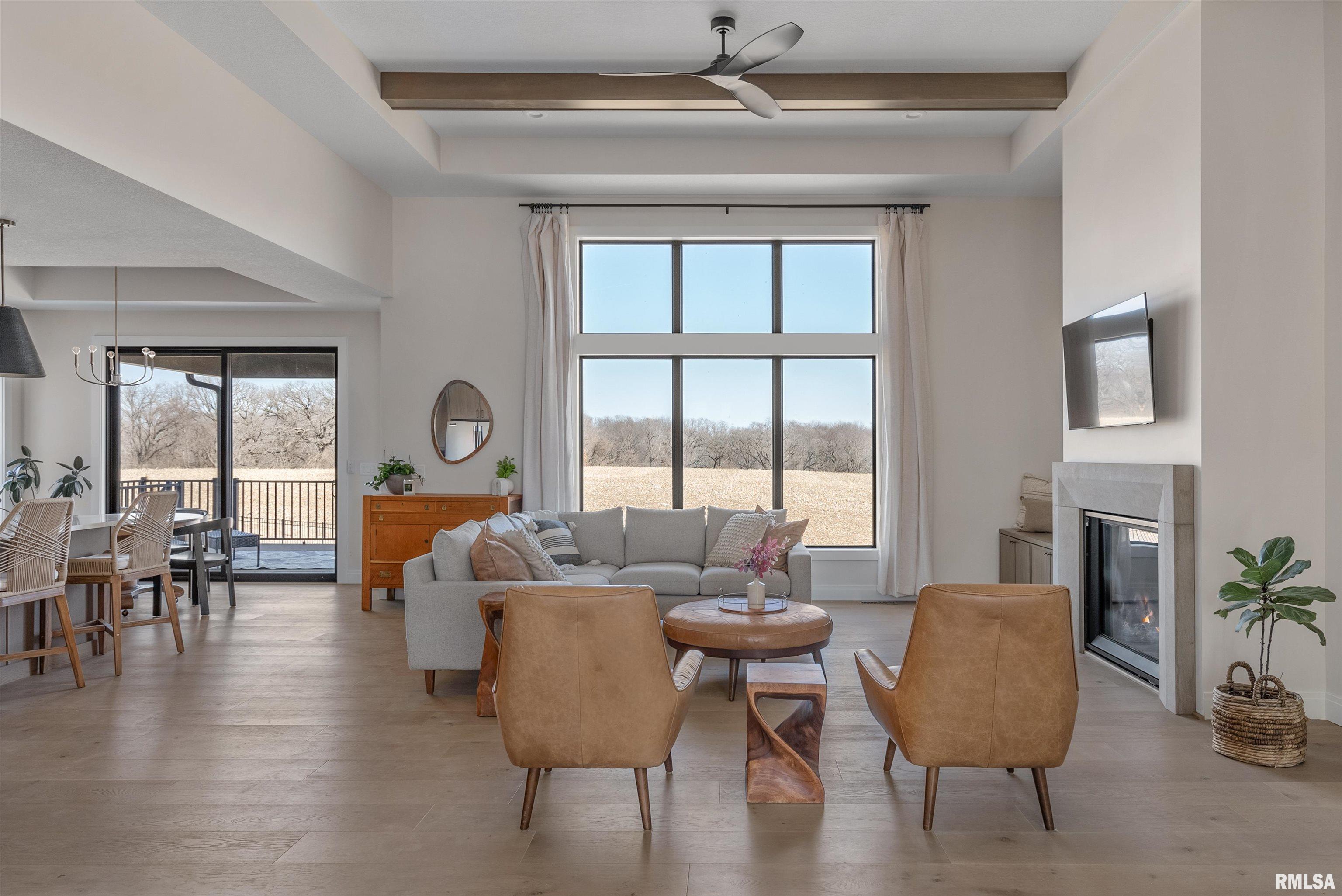 24024 185th Street, Bettendorf, Iowa image 3