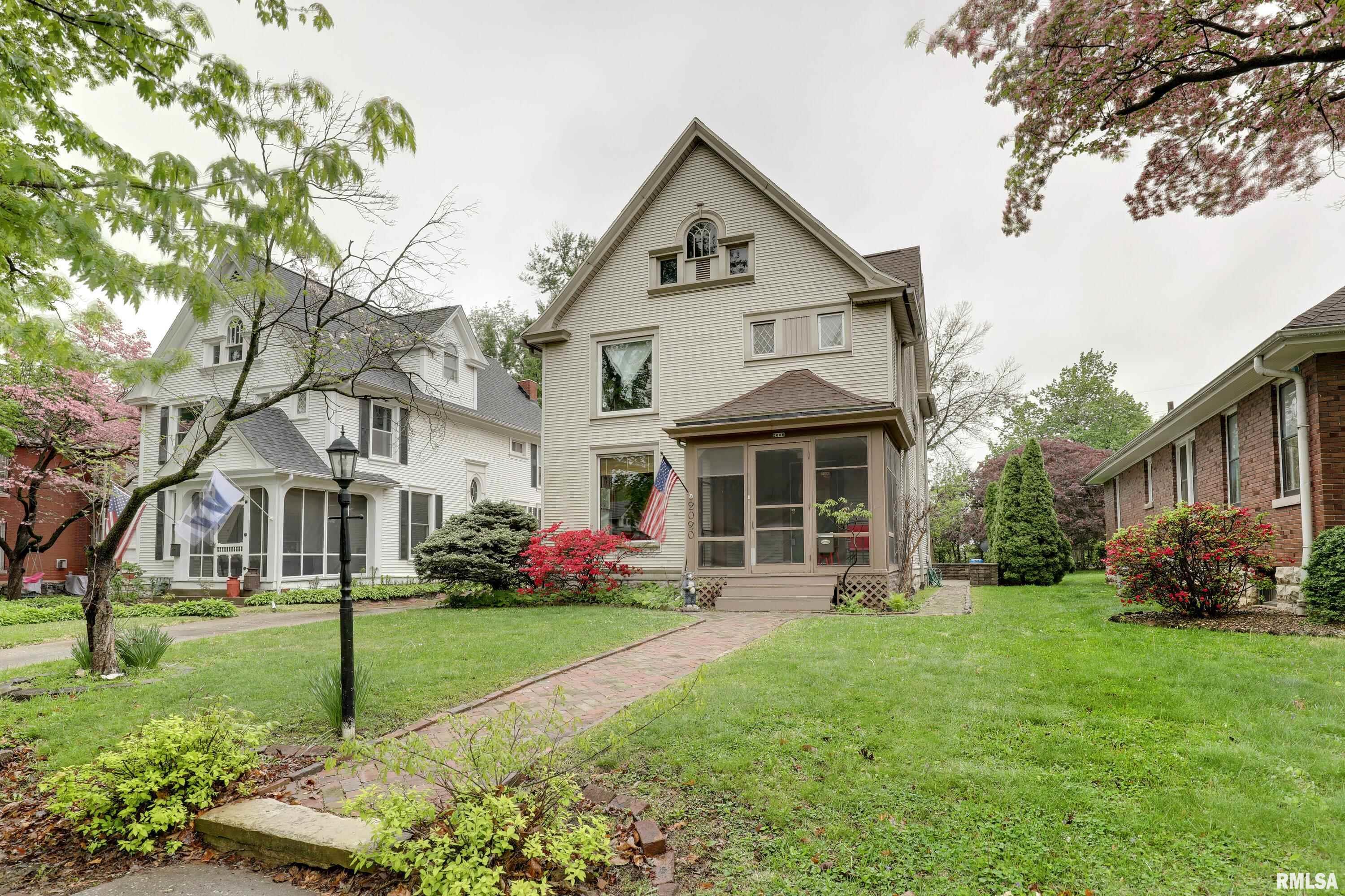 2020 Grove Avenue, Quincy, Illinois image 1