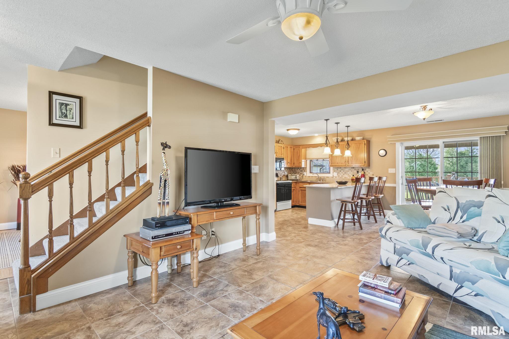 2516 Portsmouth Circle, Springfield, Illinois image 4