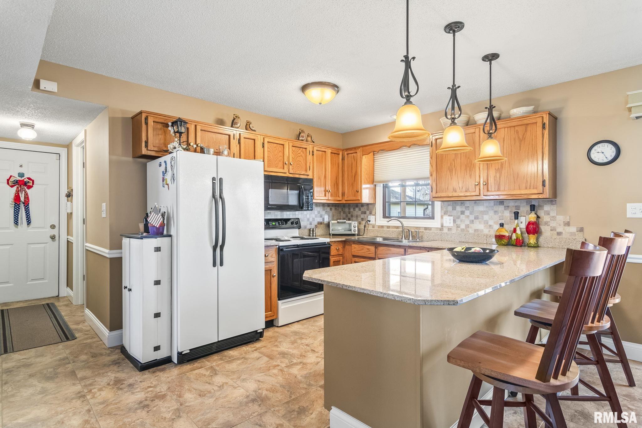2516 Portsmouth Circle, Springfield, Illinois image 7