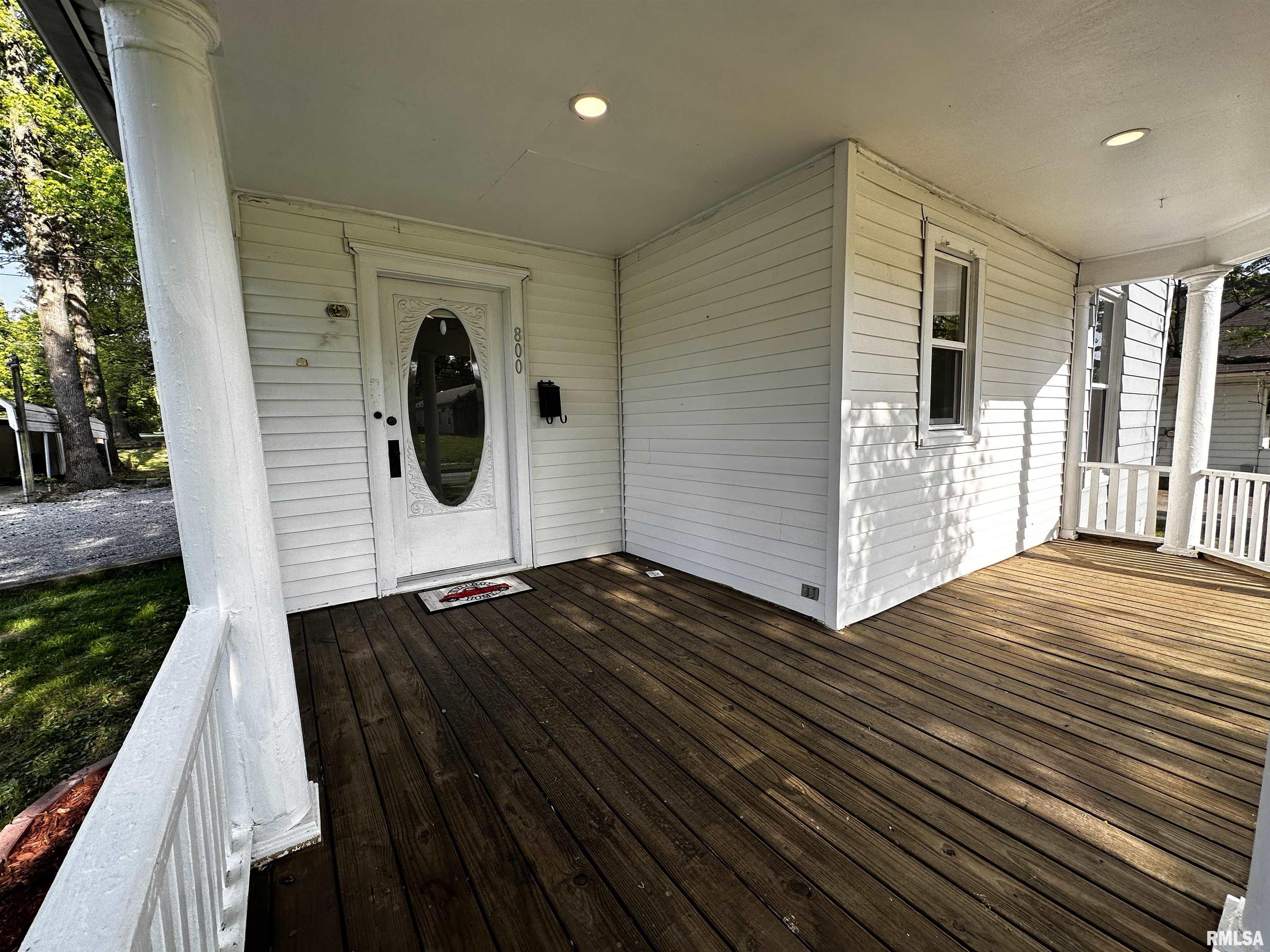 800 Division Street, Carterville, Illinois image 15