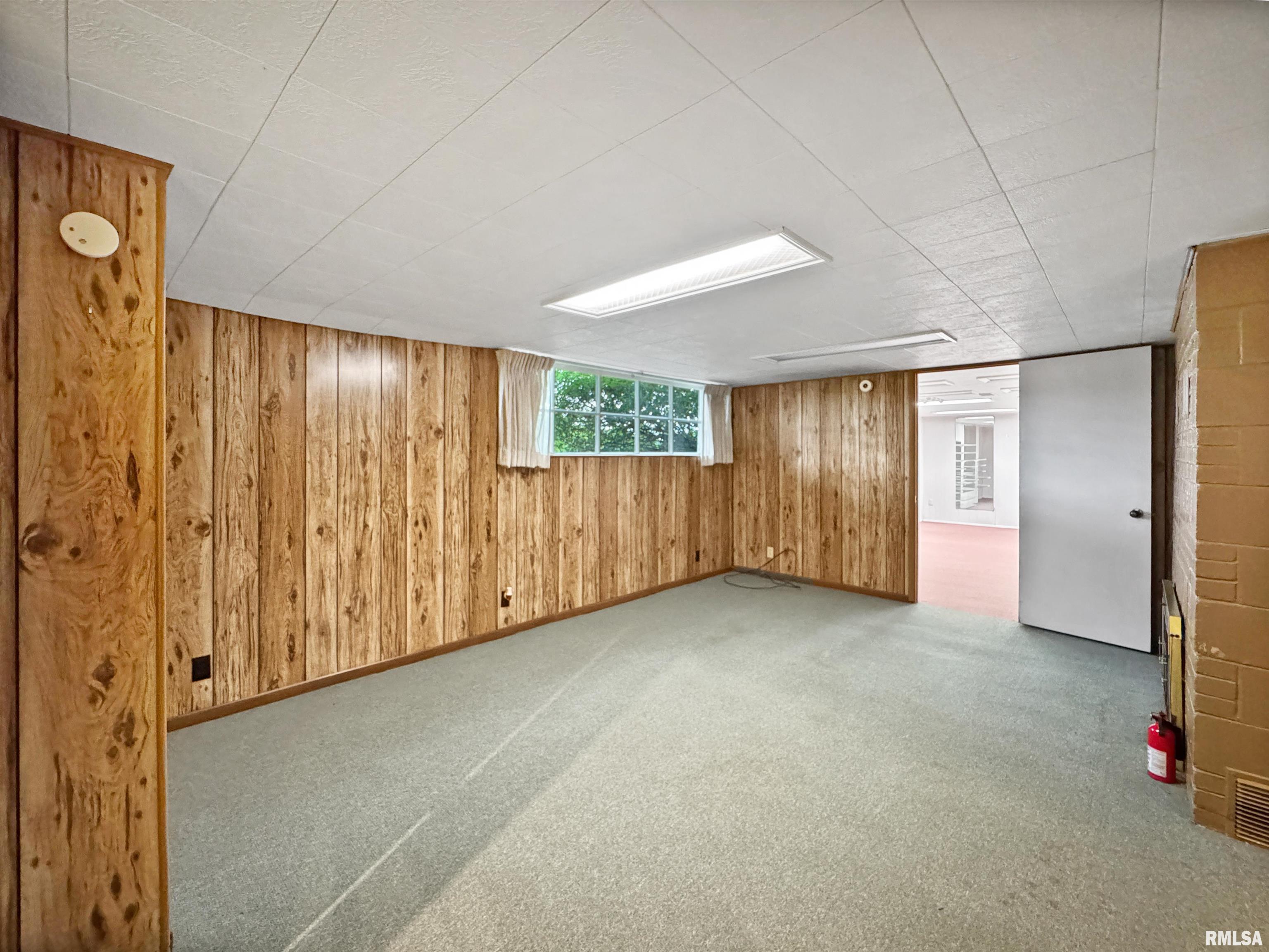 6006 N Big Hollow Road, Peoria, Illinois image 33