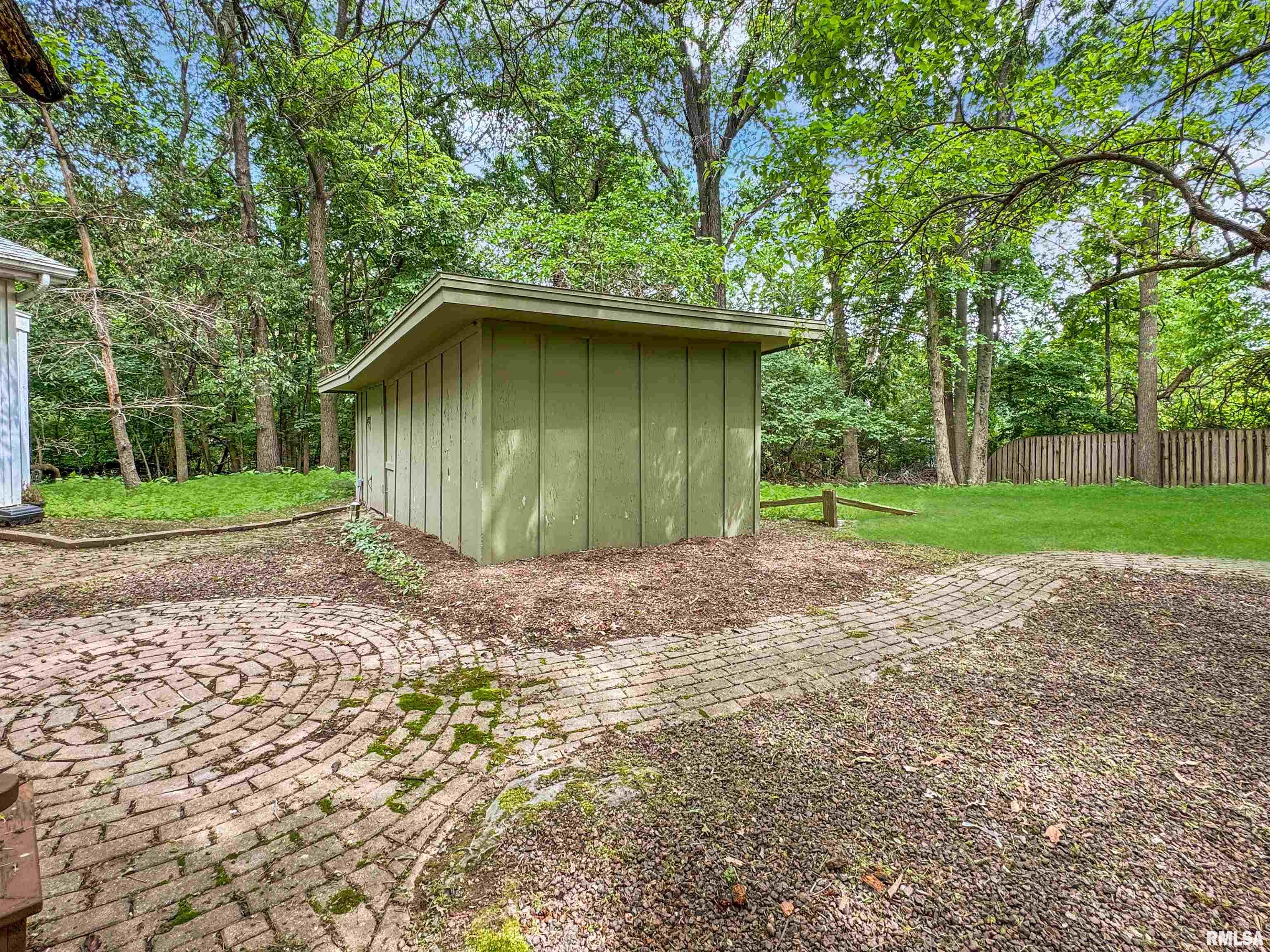 6006 N Big Hollow Road, Peoria, Illinois image 47