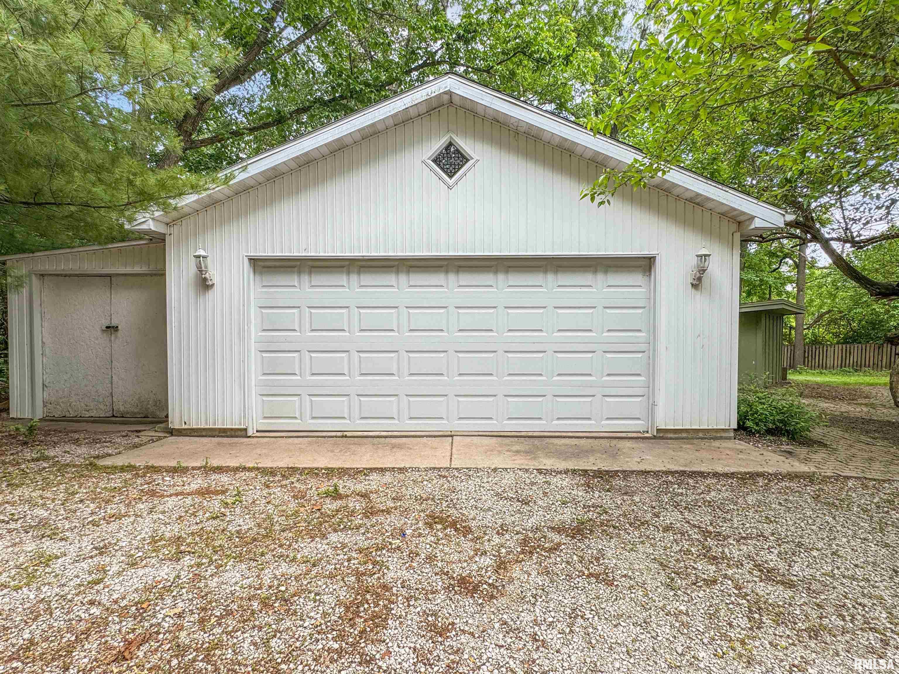 6006 N Big Hollow Road, Peoria, Illinois image 44