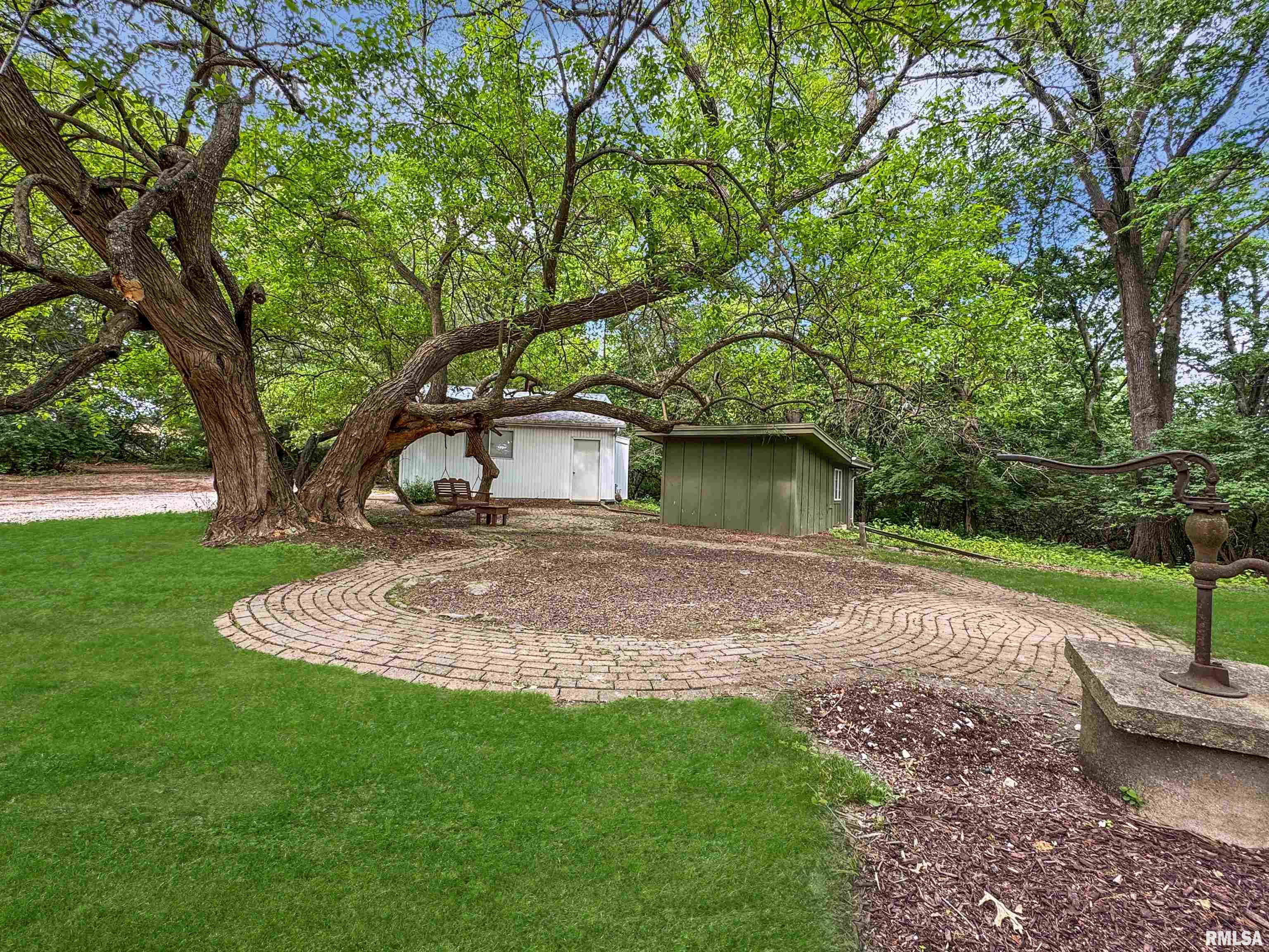 6006 N Big Hollow Road, Peoria, Illinois image 48
