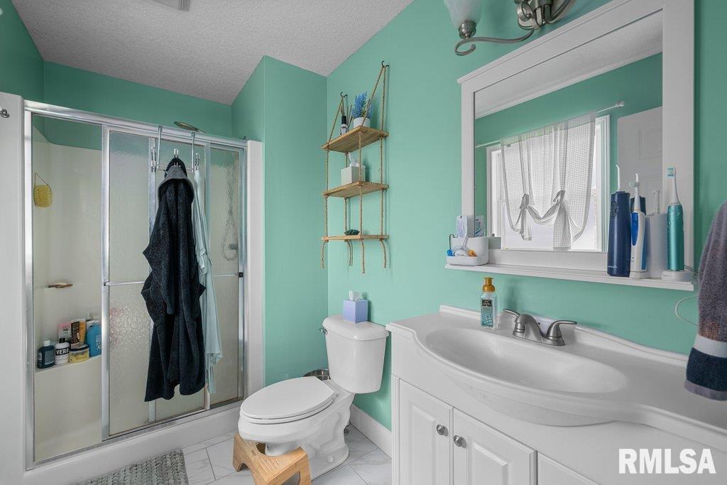 4502 Ruehmann Court, Davenport, Iowa image 26