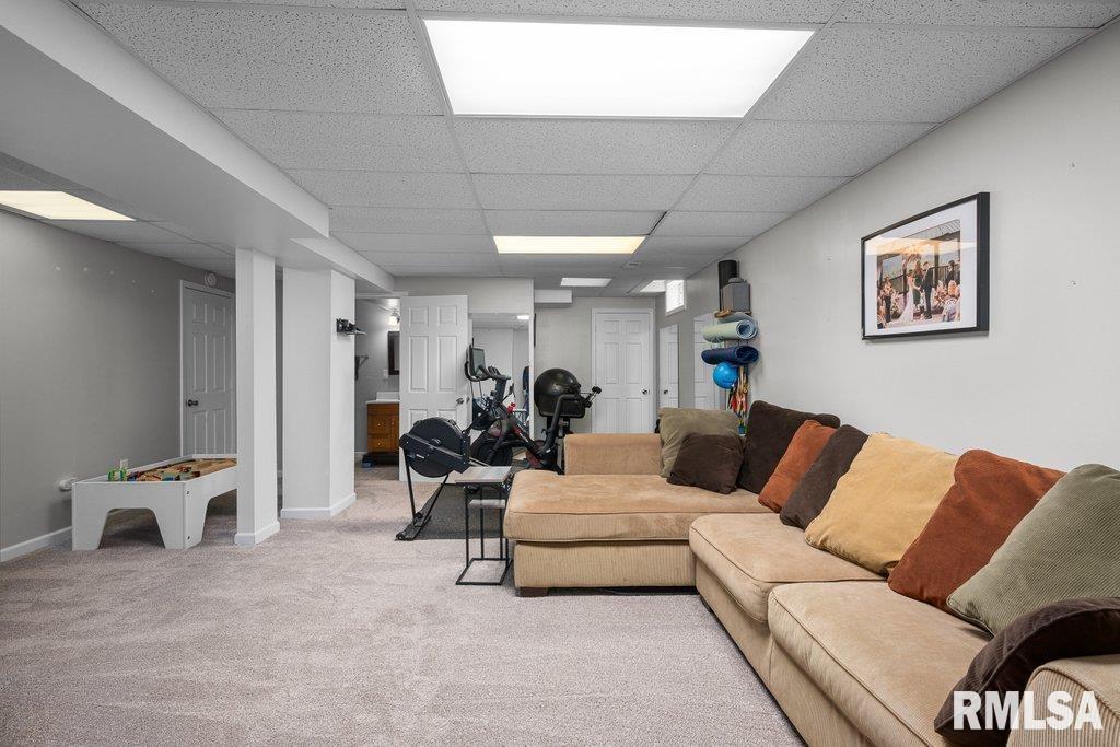 4502 Ruehmann Court, Davenport, Iowa image 34