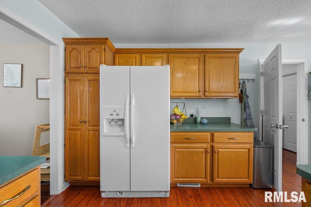 4502 Ruehmann Court, Davenport, Iowa image 18
