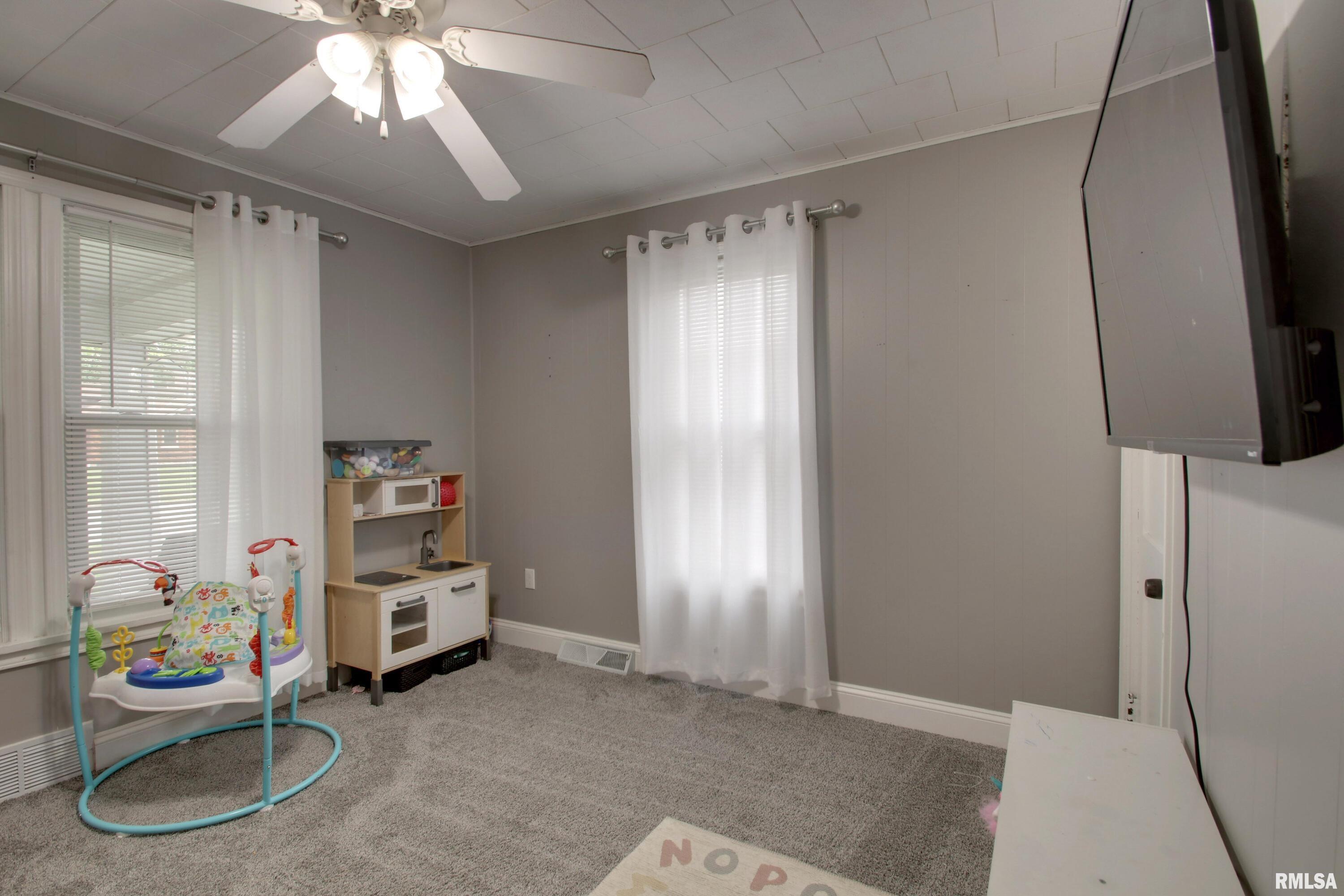 927 S 22nd Street, Quincy, Illinois image 11