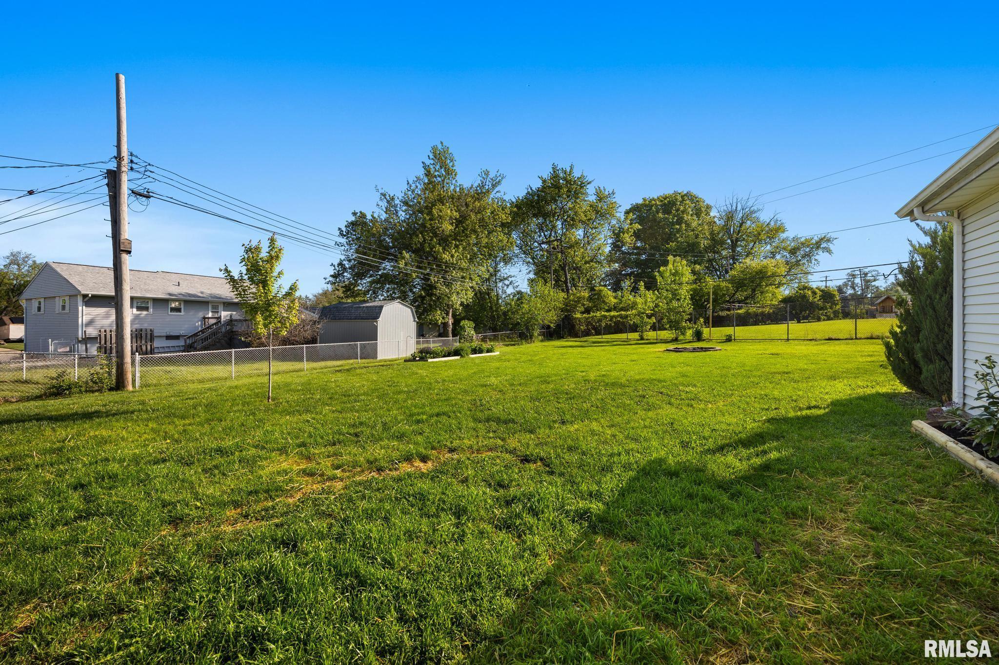 203 S Meadowview Lane, Washington, Illinois image 21