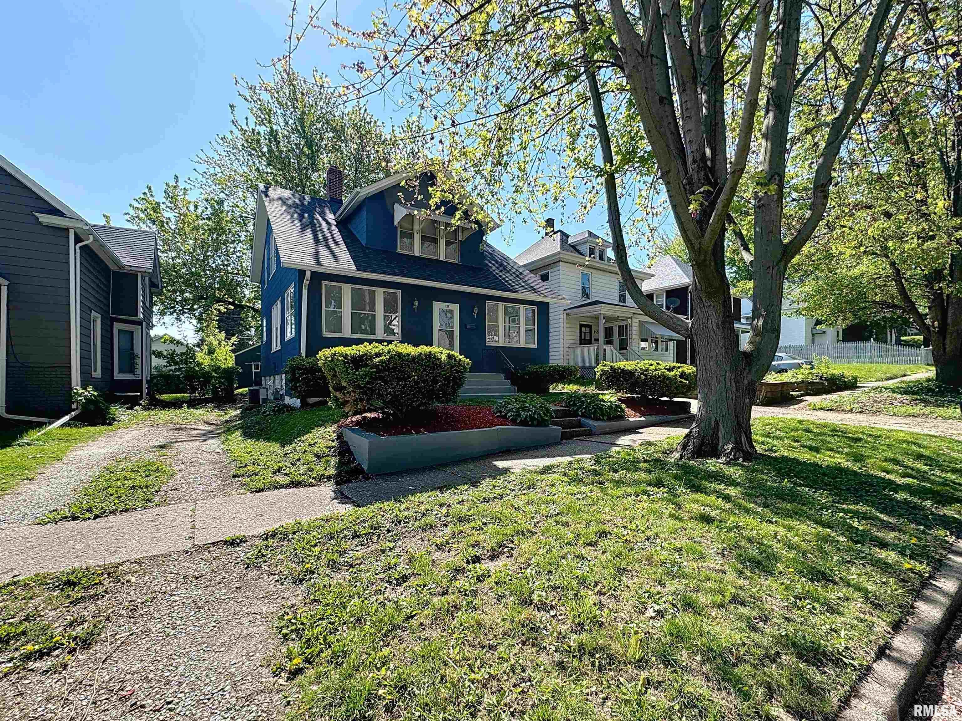 137 15th Street, Silvis, Illinois image 2