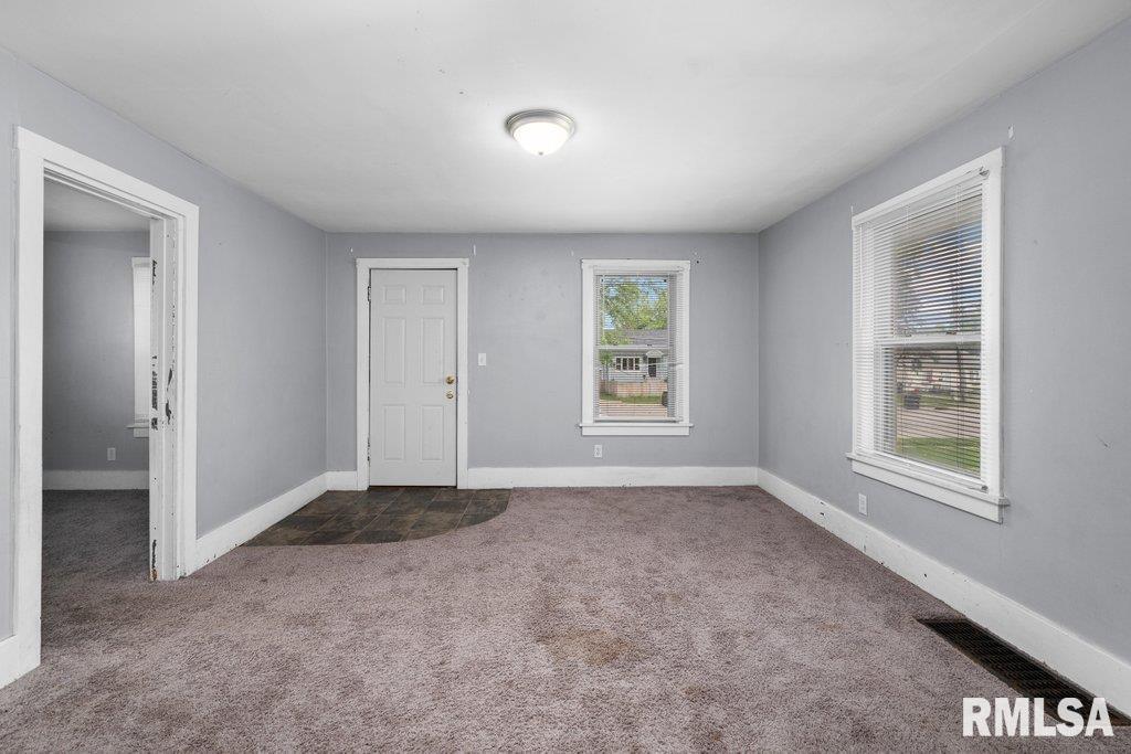 3405 9th Street, Rock Island, Illinois image 3